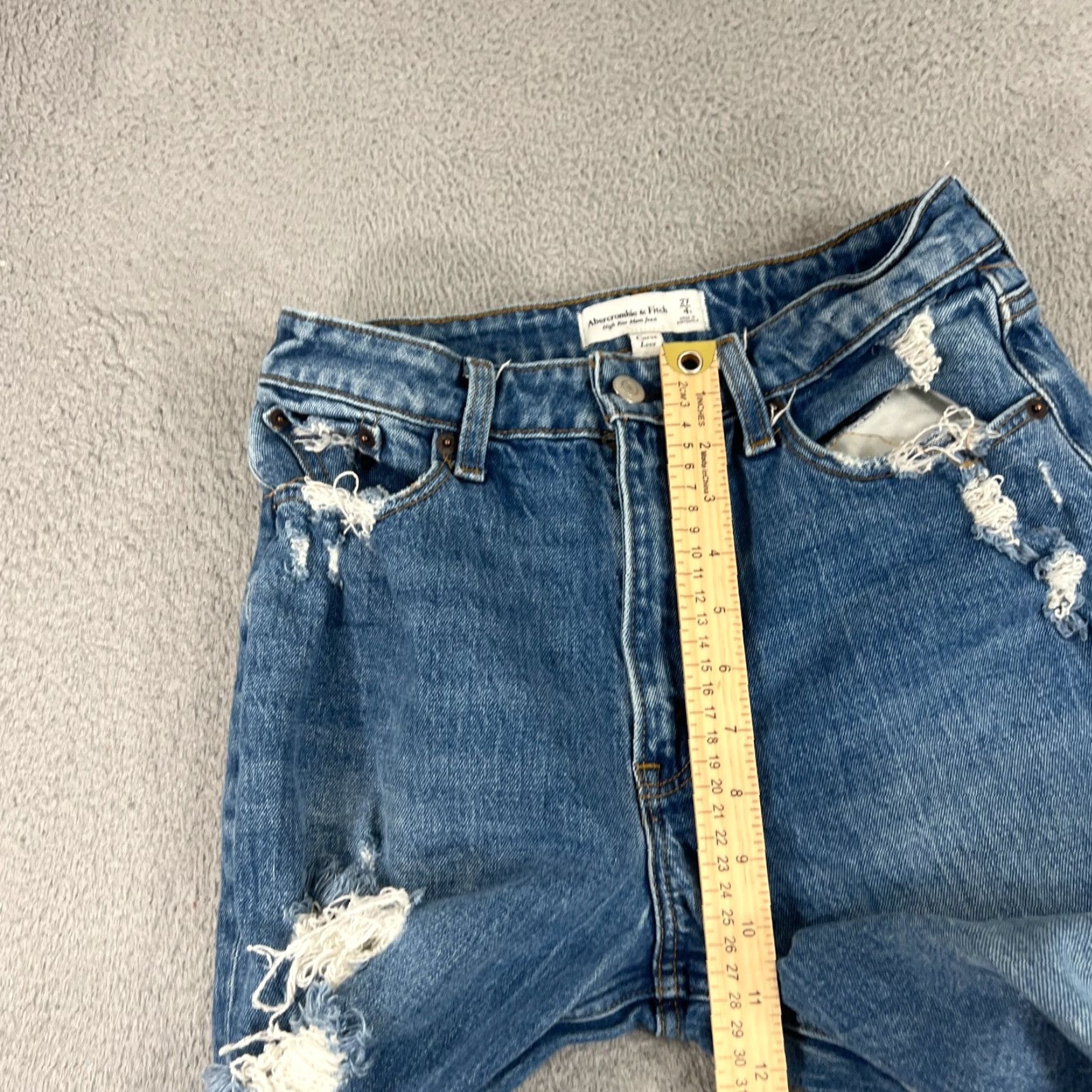 Abercrombie & Fitch Abercrombie & Fitch Mom High Rise Curve Love Jeans Size 27/4 R Blue Women Size 27" / US 4 / IT 40 - 7 Thumbnail