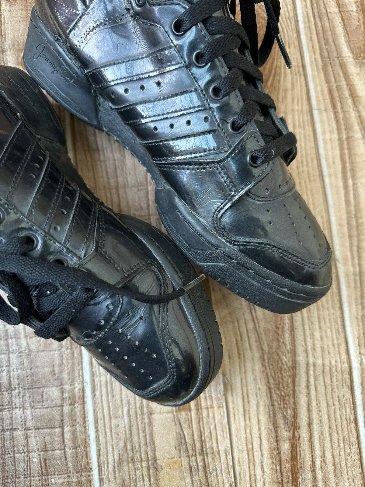 Adidas × Jeremy Scott Ss13 Adidas Jeremy Scott JS Wings 2.0 Patent Black Size US 6.5 / EU 39-40 - 10 Thumbnail
