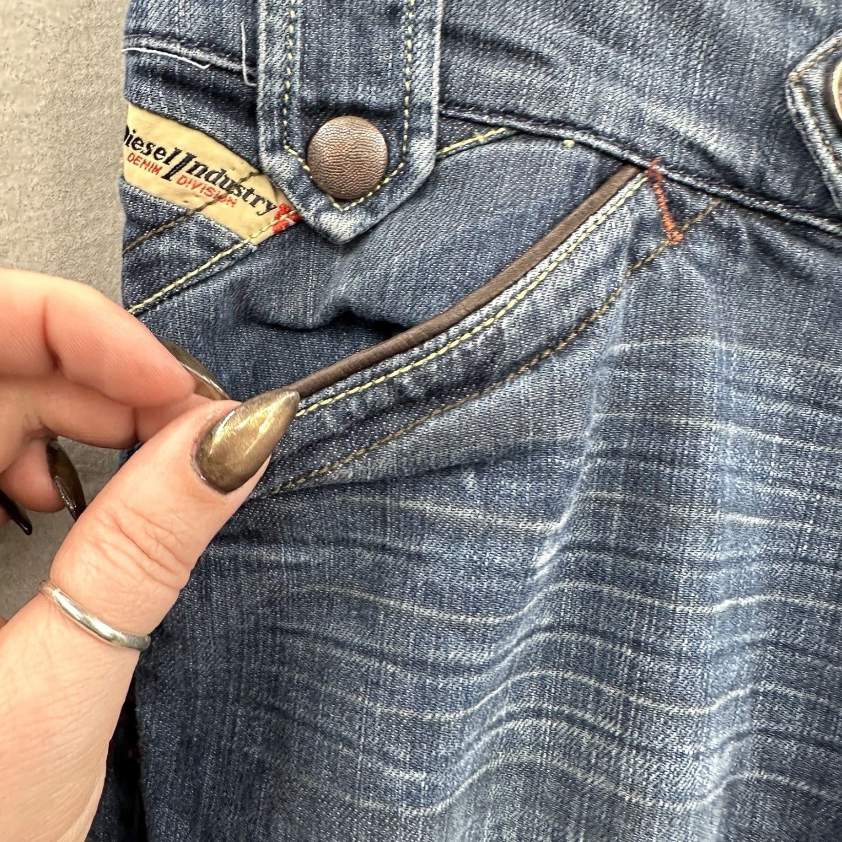 Diesel Diesel Industry Jeans Womens 29 Blue Moonie Straight Crop Back Flap 5-Pocket Design Cottagecore y2k Size 29" - 7 Thumbnail