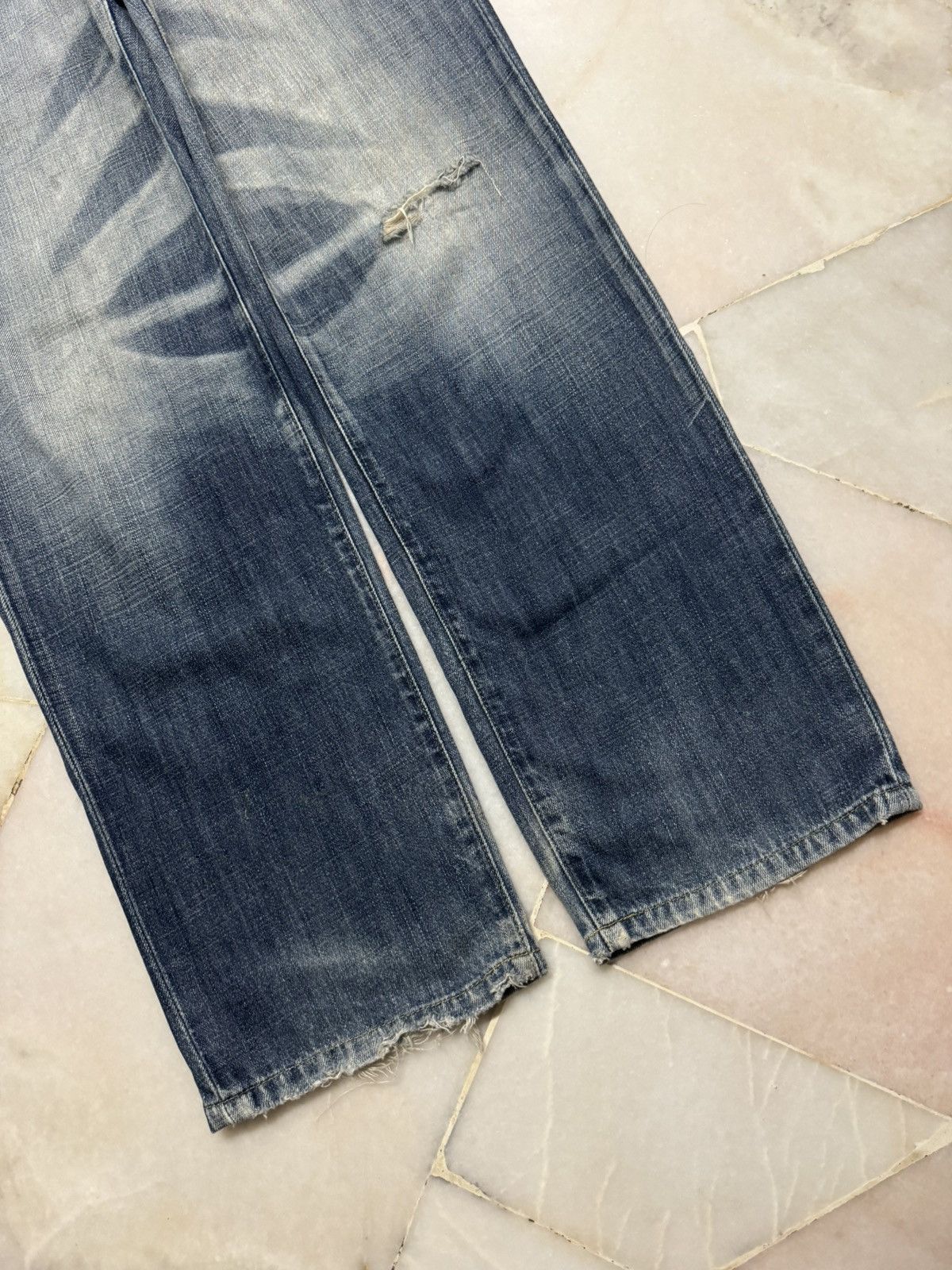 Levi's 💥Grunge💥Vintage 90s Levi's Lot552 Thrashed Distressed Insane Size US 33 - 9 Thumbnail