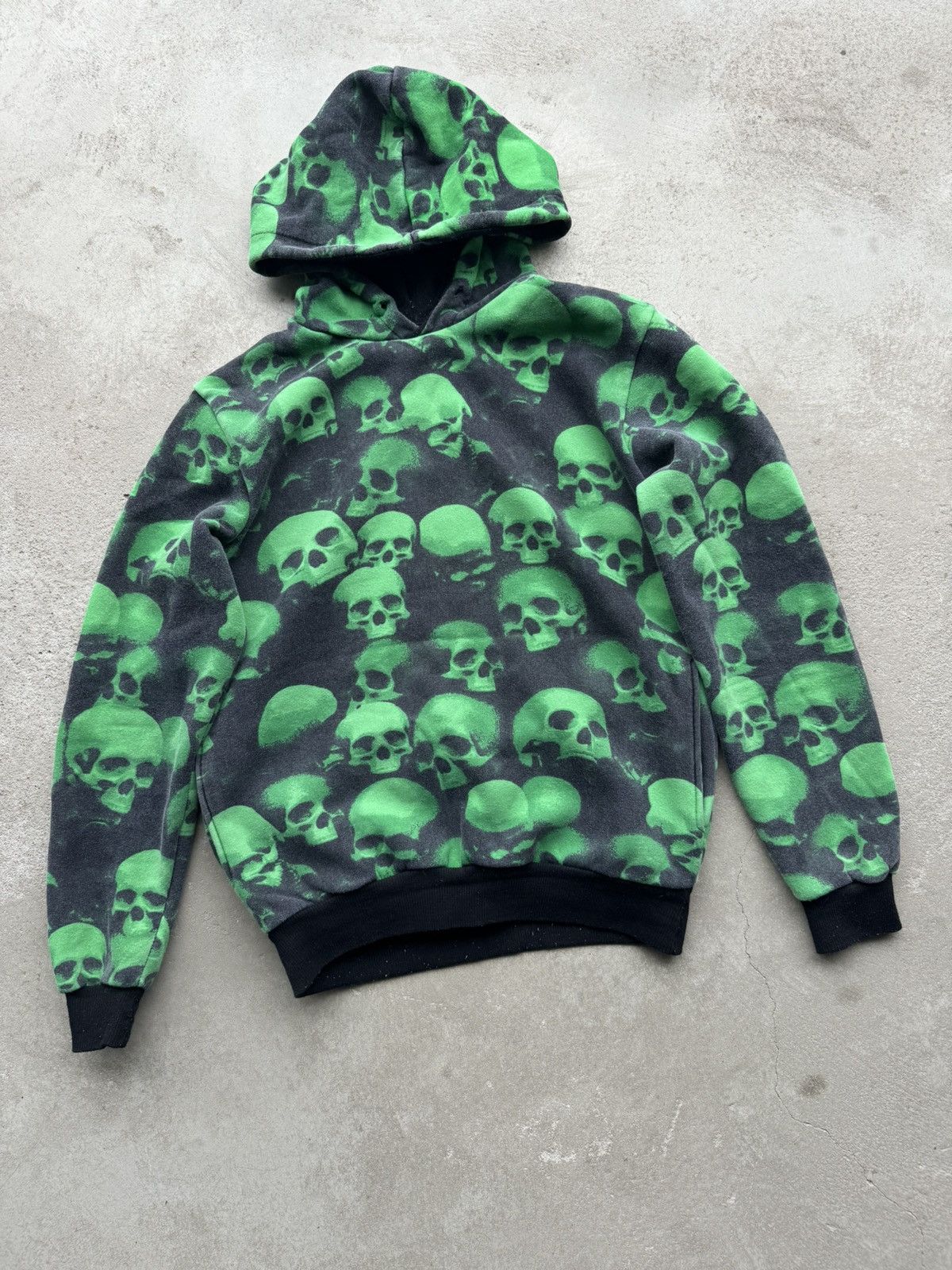 Supreme skulls hoodie on sale