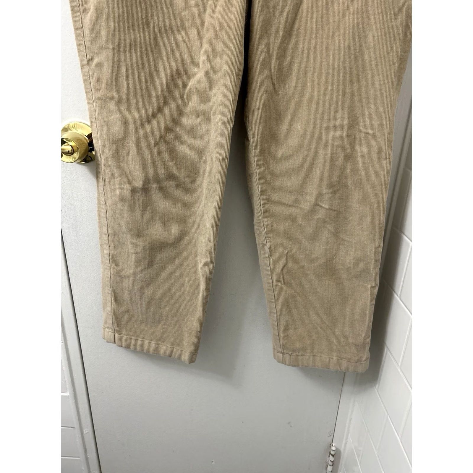 Vintage LL Bean Corduroy Pants Womens 16 36x27 Tan Brown Khakis Straight Leg Trousers 500952 Comfortable Pockets Stretch Easy Care Vintage No Size 38" / US 16 / IT 52 - 3 Thumbnail