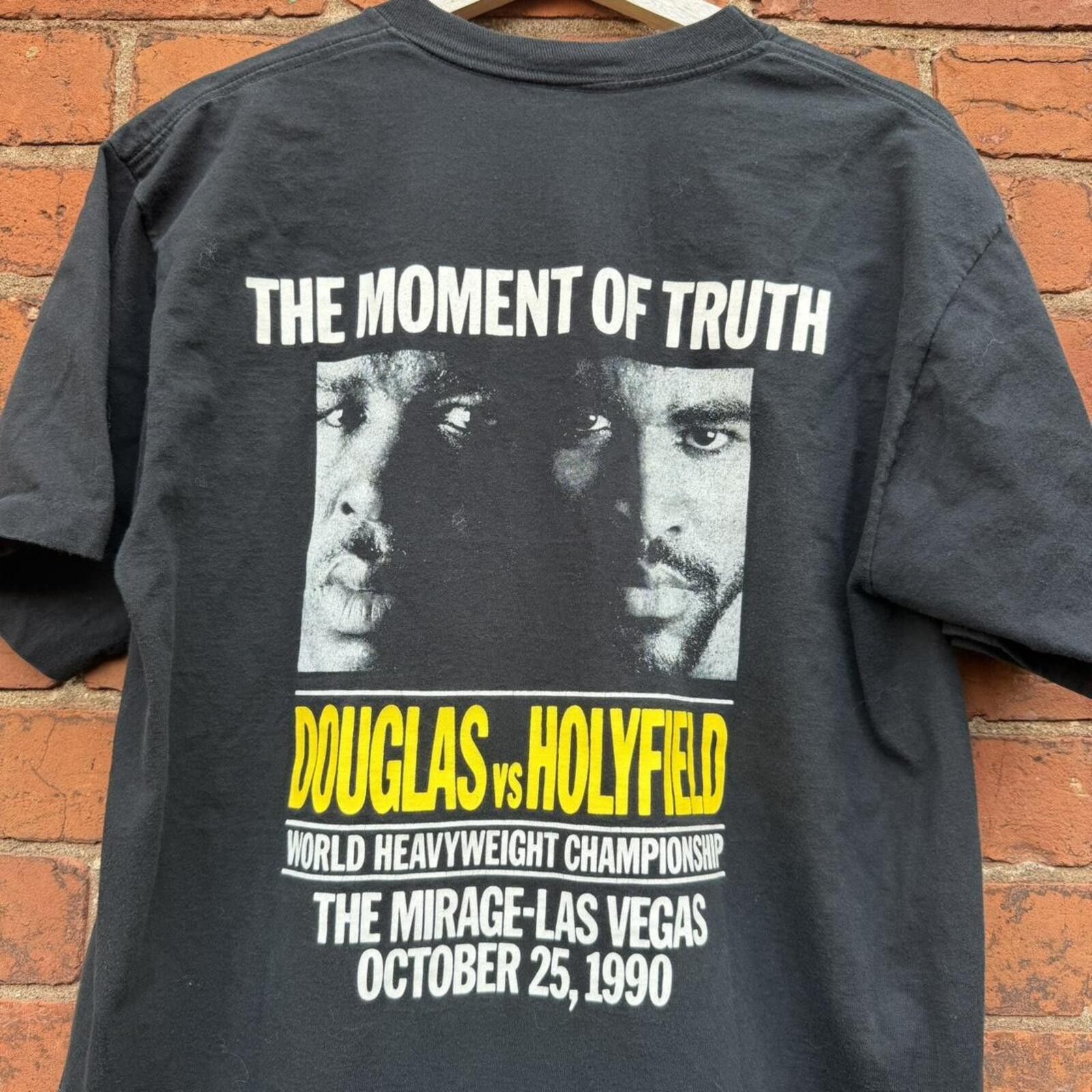Jerzees vintage Douglas vs Holyfield the mirage Las Vegas t shirt Size US L / EU 52-54 / 3 - 2 Thumbnail