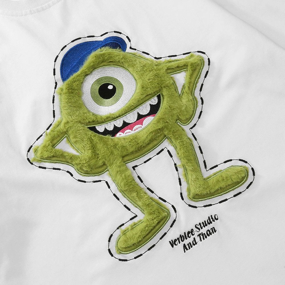 Vintage Men's funny cartoon one-eyed monster embroidered T-shirt Size US M / EU 48-50 / 2 - 3 Thumbnail