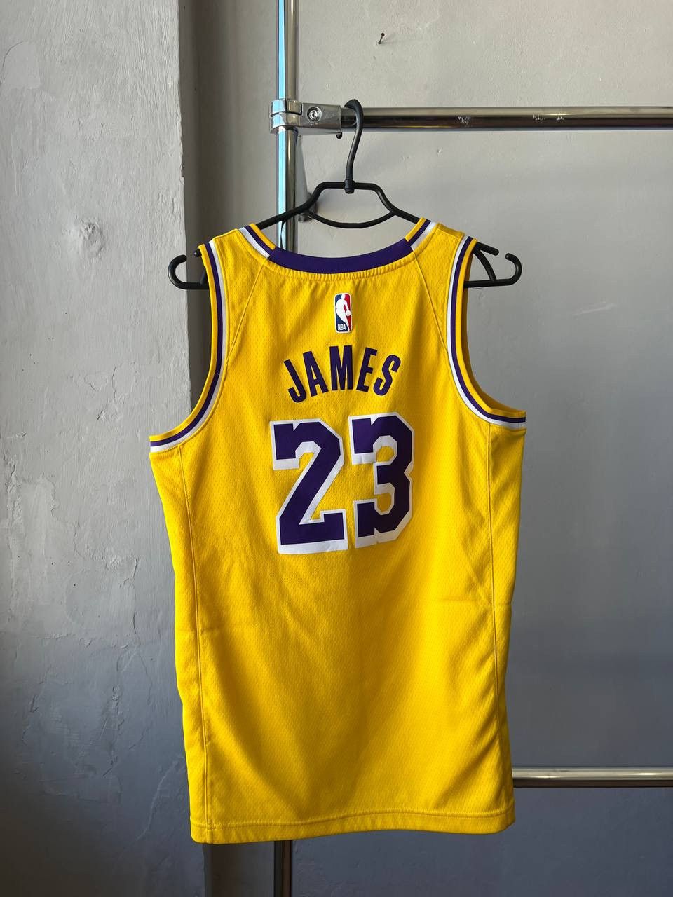 NBA 2021 LOS ANGELES LAKERS #23 LEBRON NIKE BASKETBALL JERSEY S Size US S / EU 44-46 / 1 - 13 Thumbnail