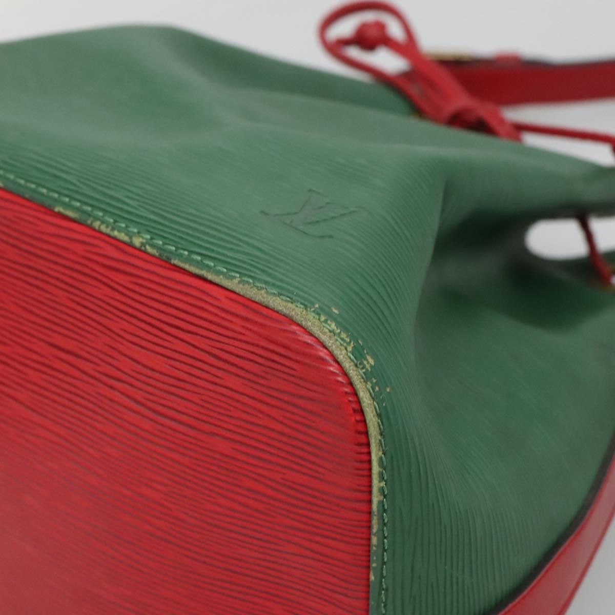 Louis Vuitton LOUIS VUITTON Epi Petit Noe Shoulder Bag Bicolor Green Red Size ONE SIZE - 8 Thumbnail
