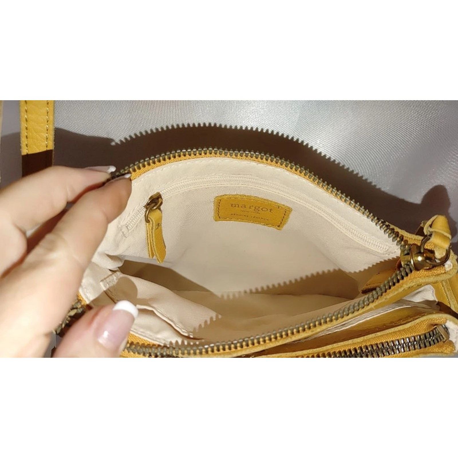 Marmot Margot The Jules Leather Crossbody Size ONE SIZE - 8 Thumbnail
