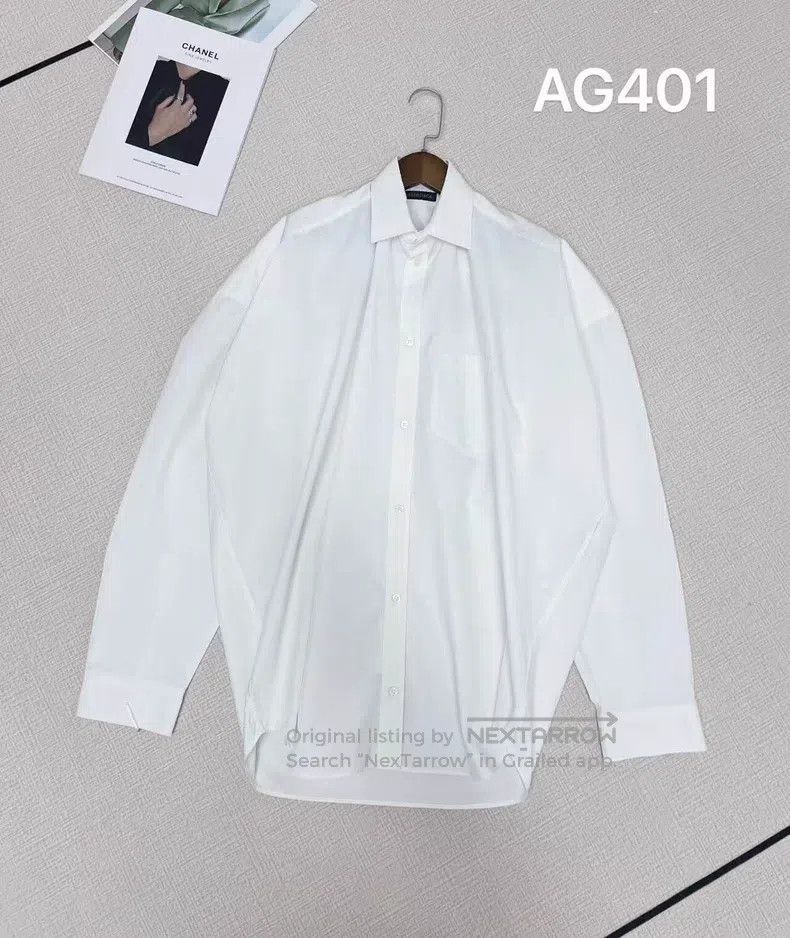 Balenciaga Balenciaga Back Logo Long Sleeve White Shirt Size XS / US 0-2 / IT 36-38 - 1 Thumbnail
