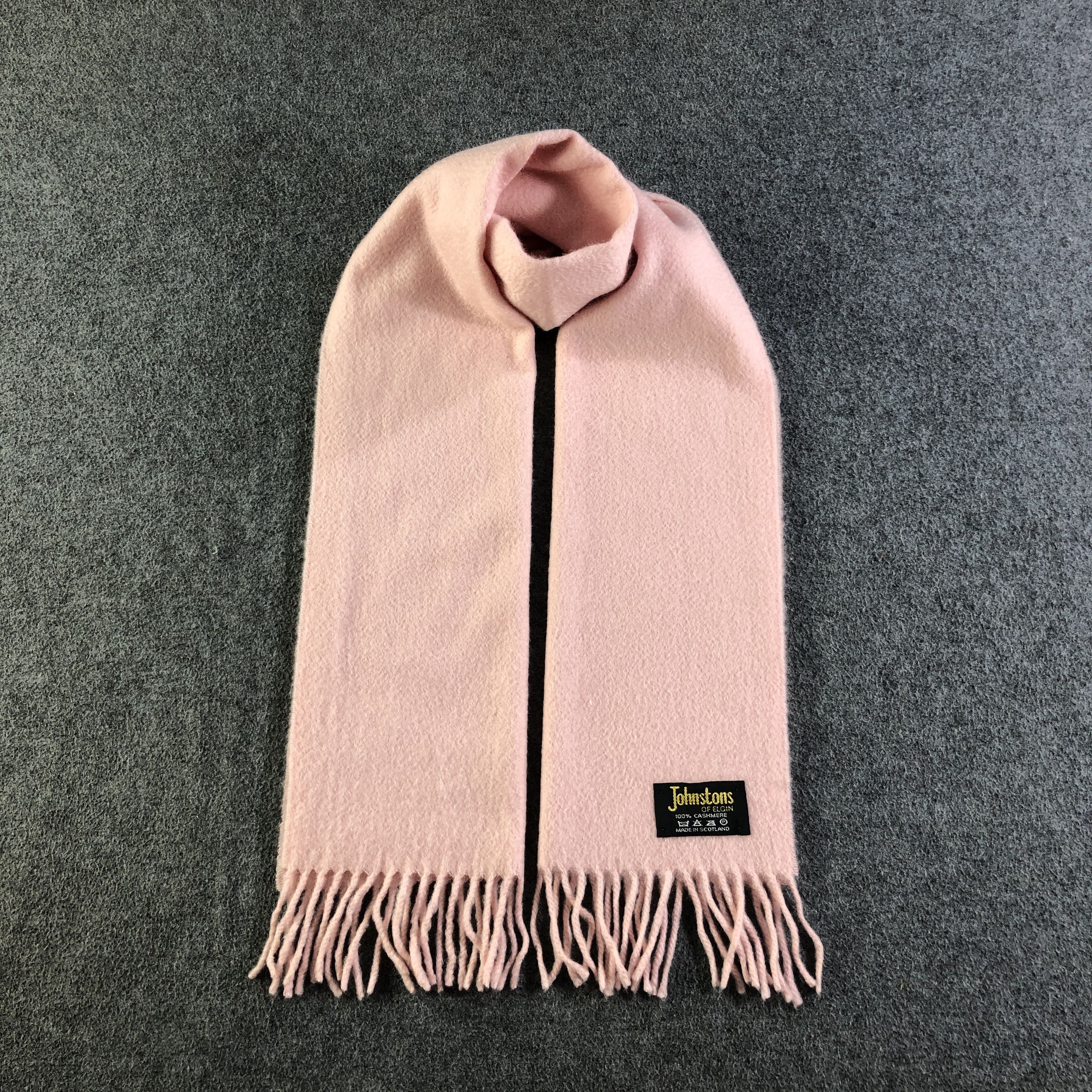 Johnstons Of Elgin Johnstons Of Elgin Cashmere Scarf Muffler Neckwear V2746 Size ONE SIZE - 1 Thumbnail