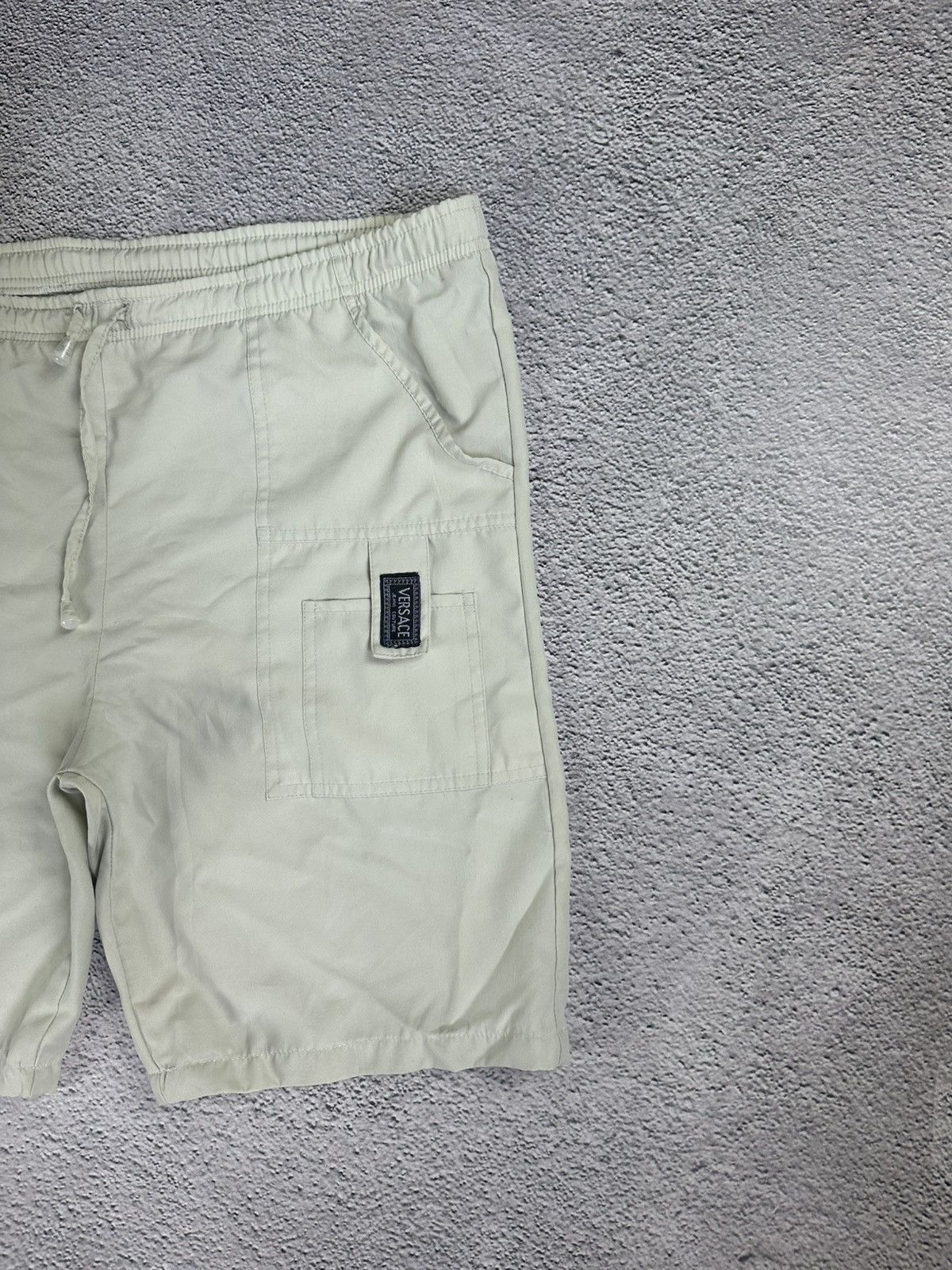 Versace Jeans Couture × Vintage Vintage Versace Jeans Couture Baggy Short Old Money Style Size US 36 / EU 52 - 4 Thumbnail