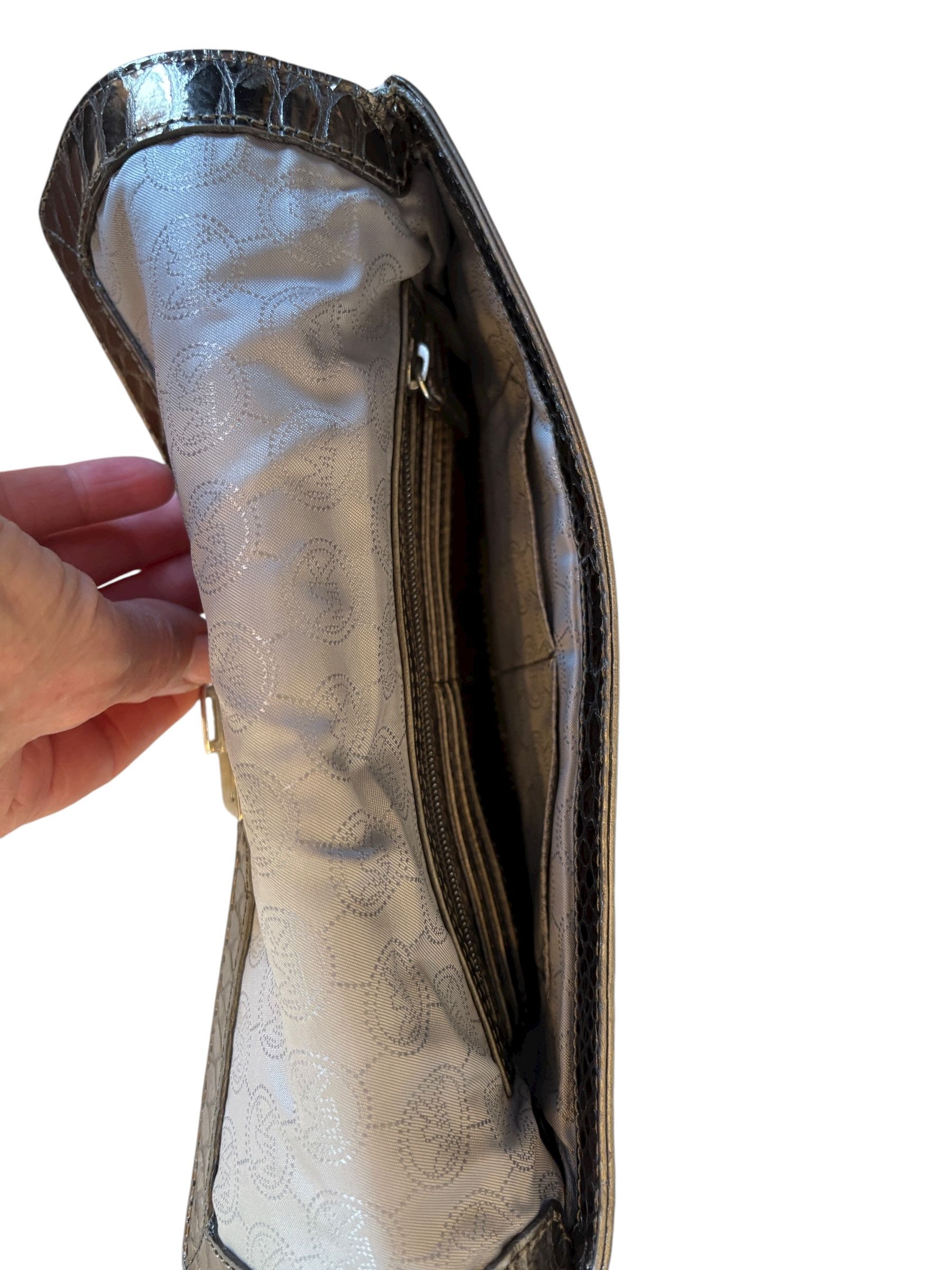 Michael Kors Michael Kors Clutch / Purse Size ONE SIZE - 5 Thumbnail