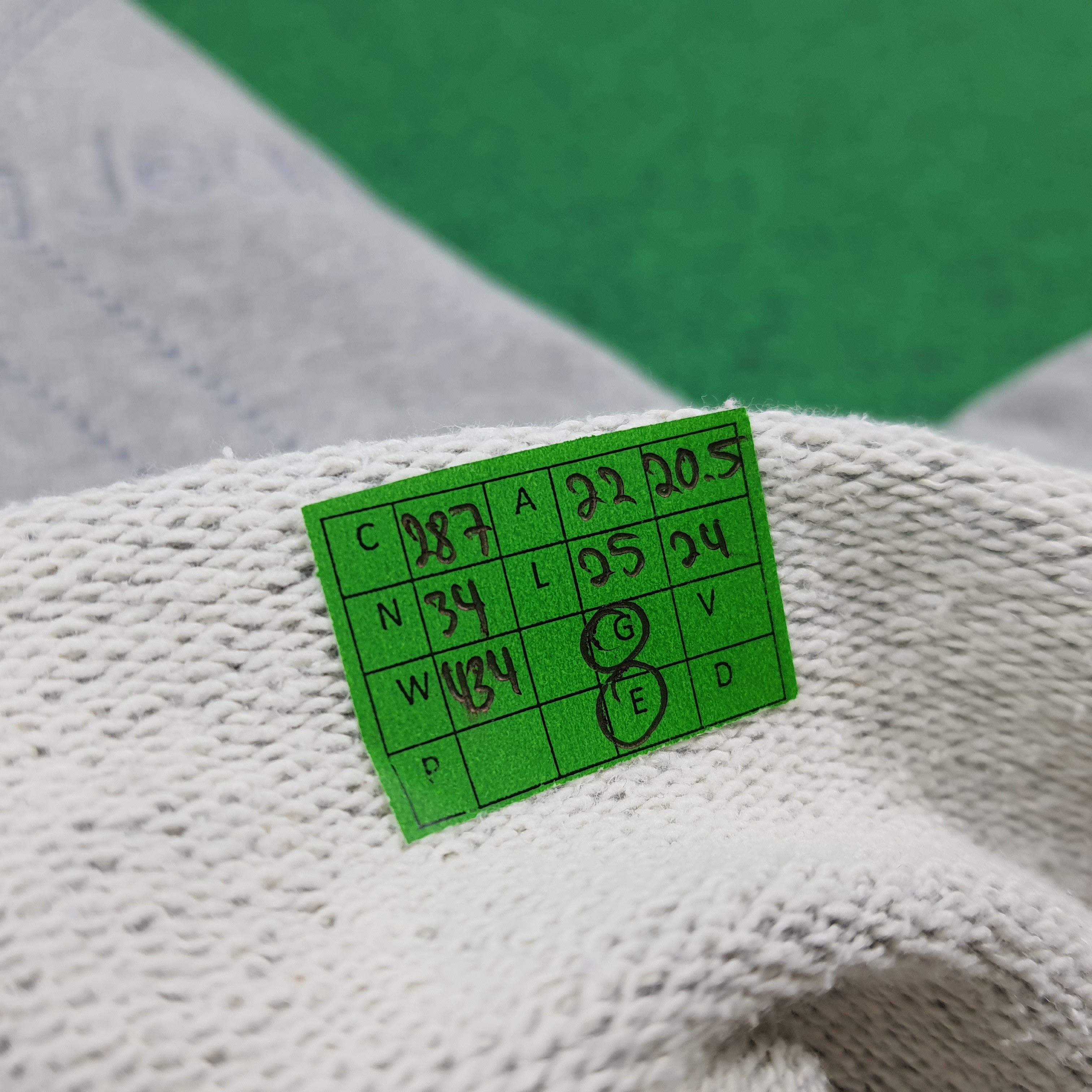 Calvin Klein Vintage Calvin Klein Sweatshirt Embroidery Logo C287N34 Size US M / EU 48-50 / 2 - 8 Thumbnail