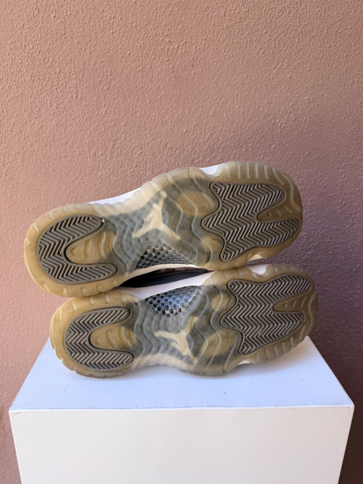 Jordan Brand Air Jordan (GS) 11 Retro "COOL GREY" 2021 Size 6.5Y Size US 6.5 / EU 39-40 - 6 Thumbnail