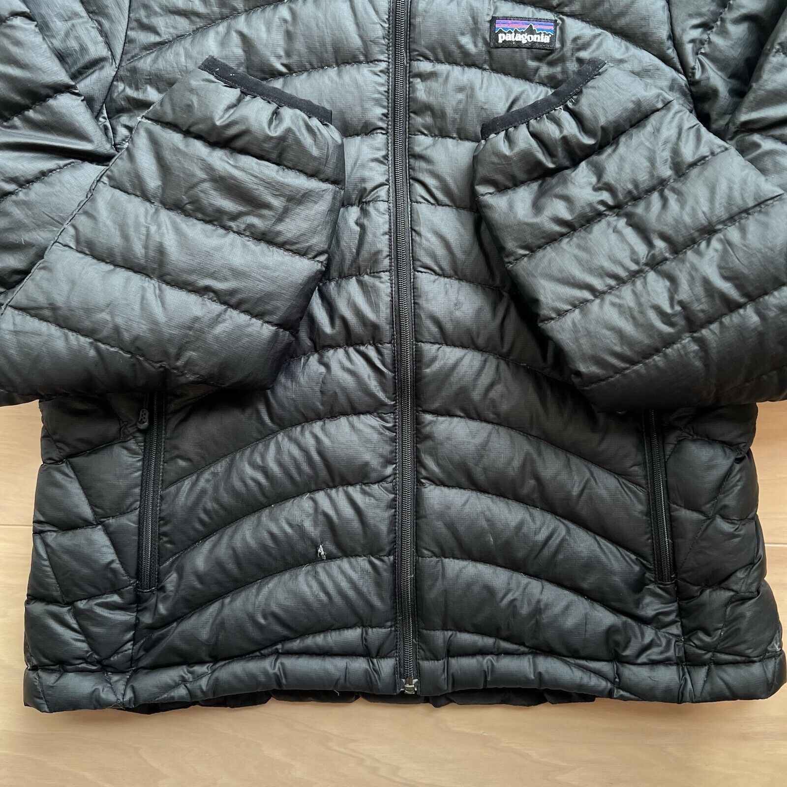 Patagonia Patagonia Down Sweater Small Black Full Zip Puffer Jacket Size S / US 4 / IT 40 - 5 Thumbnail