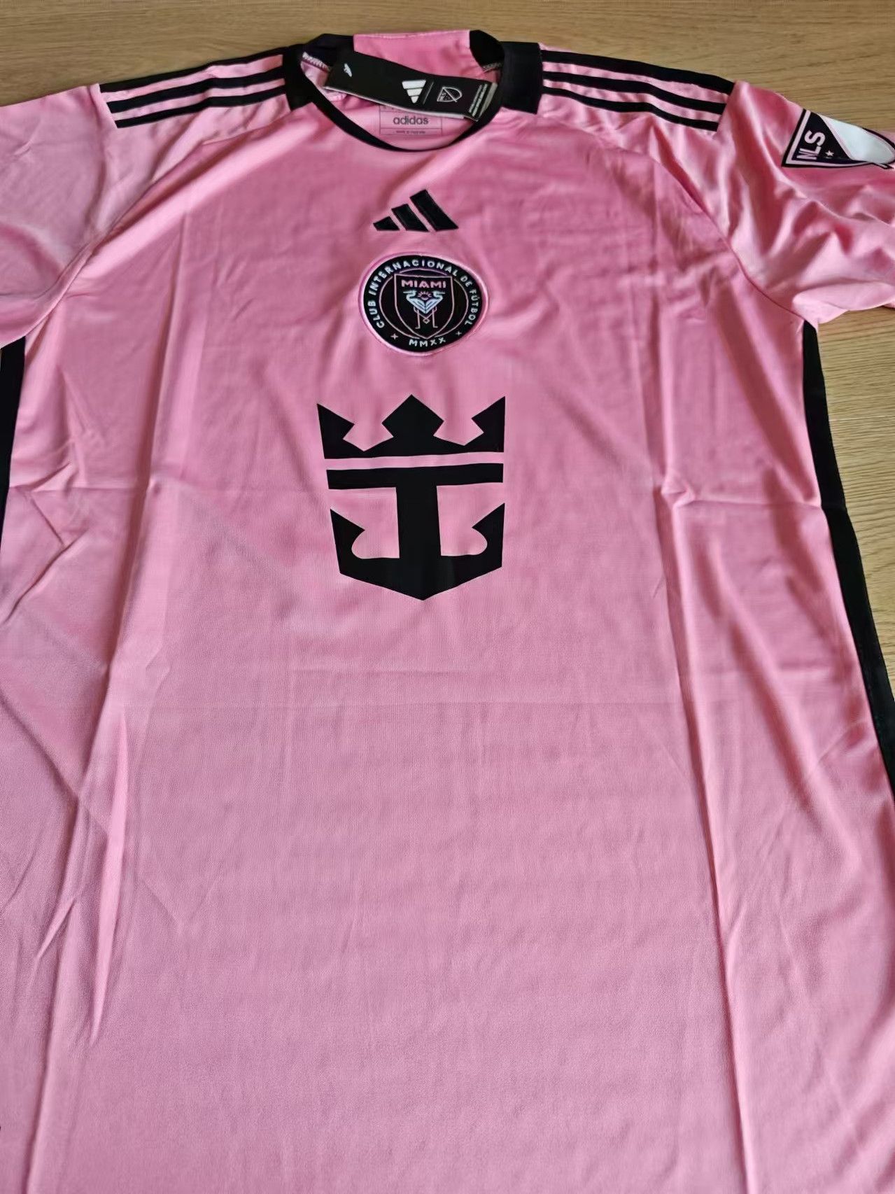 Other Inter Miami #10 Messi Jersey Home M Size US M / EU 48-50 / 2 - 3 Thumbnail