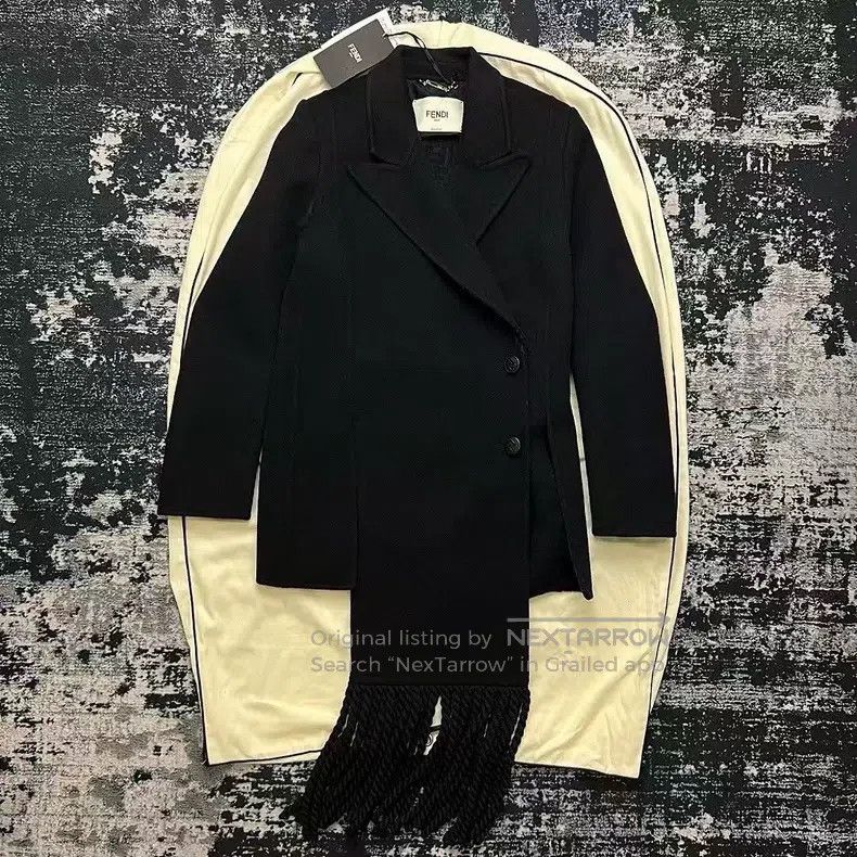 Fendi Fendi Black inner all-over print fringed wool coat Size 4XL / US 24-26 - 1 Thumbnail