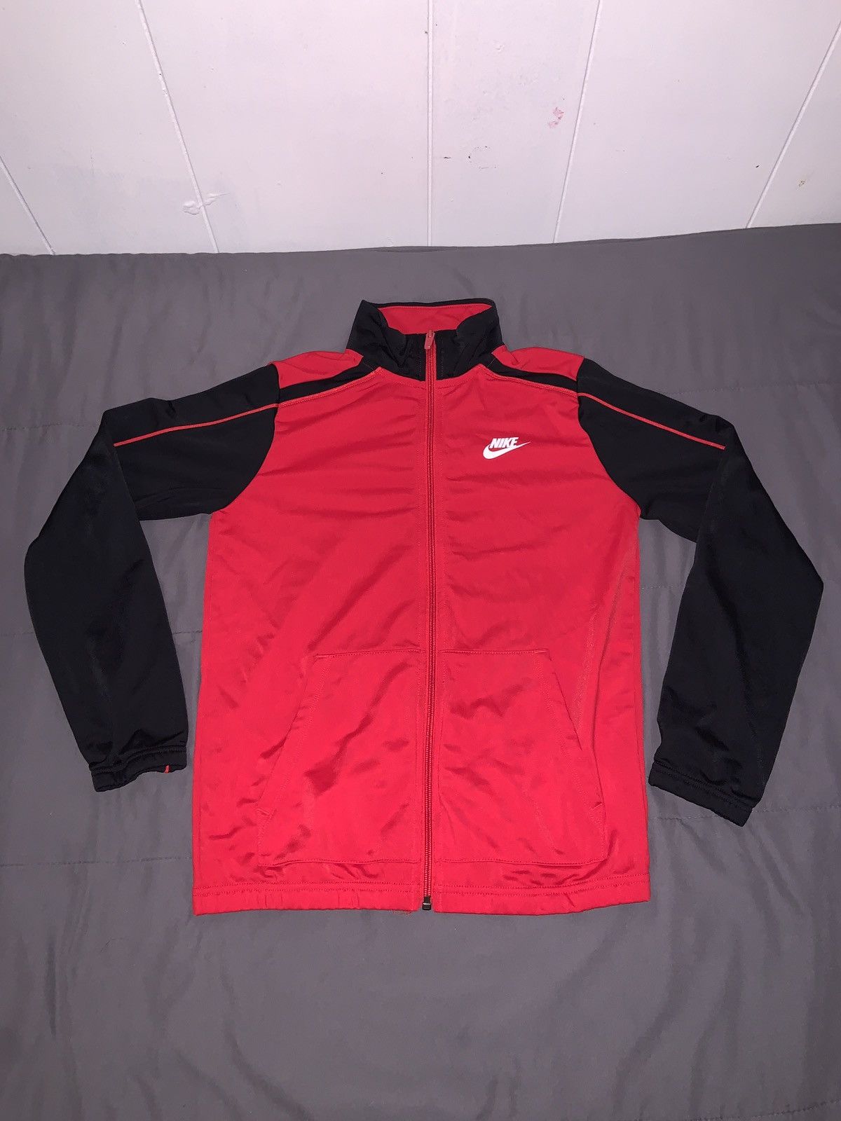 Nike Nike Jacket YOUTH LARGE Size US L / EU 52-54 / 3 - 1 Thumbnail