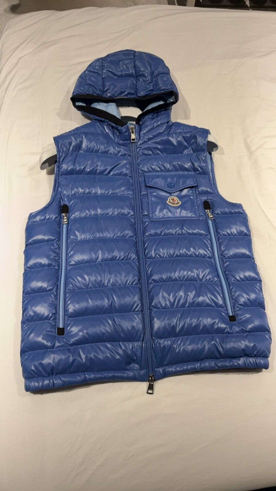Moncler Moncler argot pre owned super clean medium size 2 Size US L / EU 52-54 / 3 - 2 Thumbnail