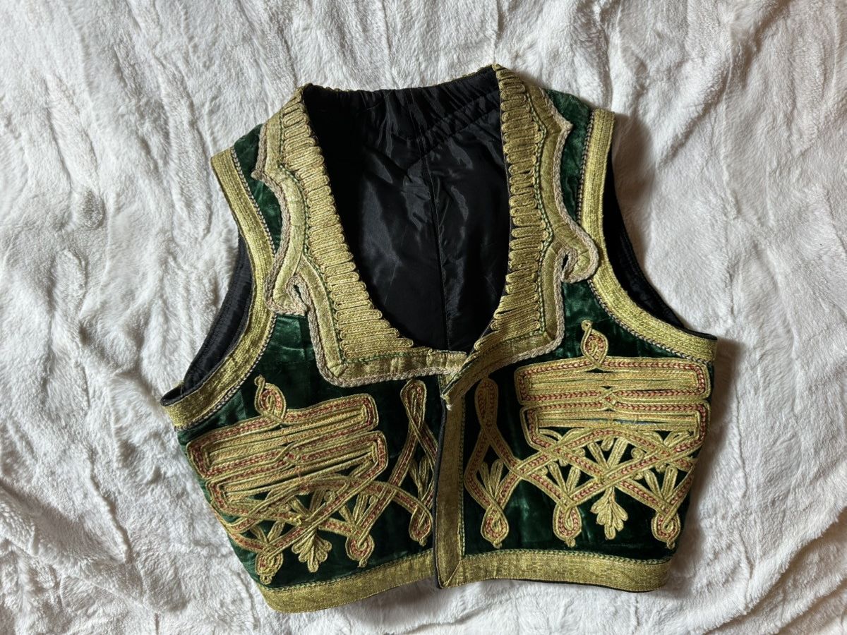 Other Antique Ottoman Emerald Green Velvet Vest – Gold Embroidery Size US S / EU 44-46 / 1 - 7 Thumbnail