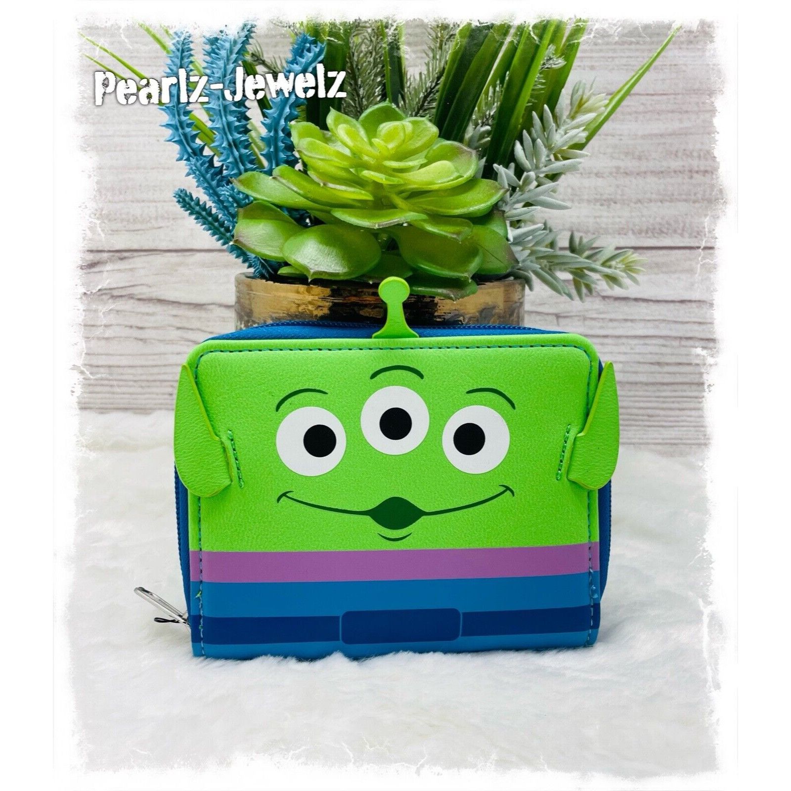 Disney Loungefly Disney Pixar Toy Story Alien Cosplay Mini Zip Wall Size ONE SIZE - 1 Thumbnail