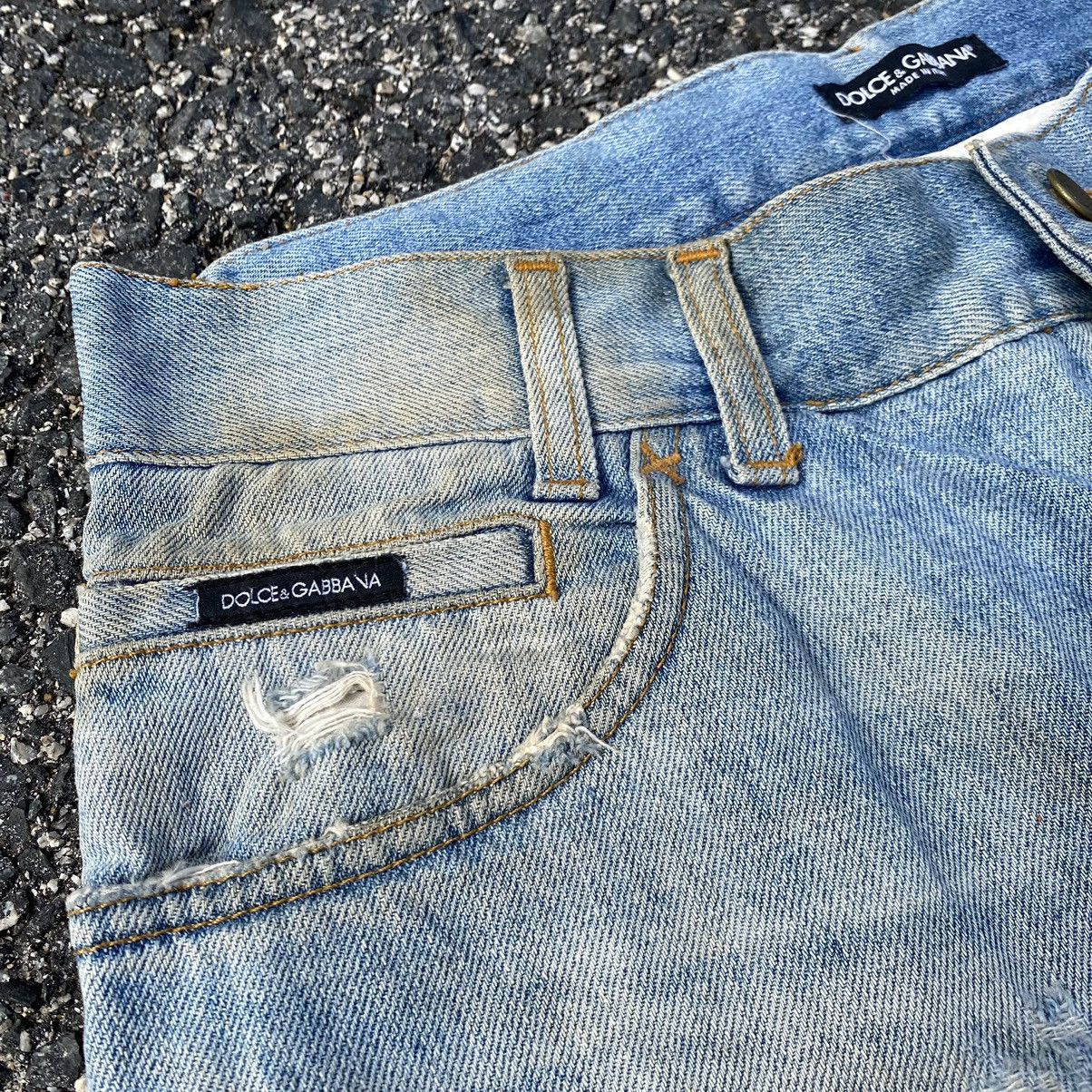 Dolce & Gabbana Vintage Dolce & Gabbana Distressed Denim Jeans Size US 33 - 9 Thumbnail