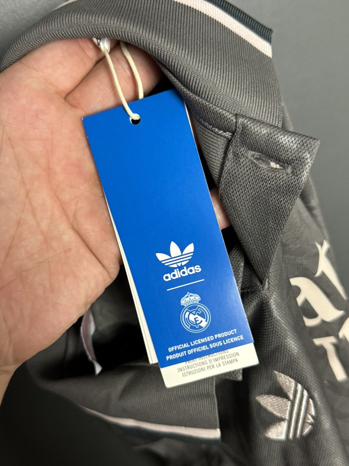 Adidas KIDS New Real Madrid 24/25 Home Arda Guler Football Jersey Size US XS / EU 42 / 0 - 11 Thumbnail