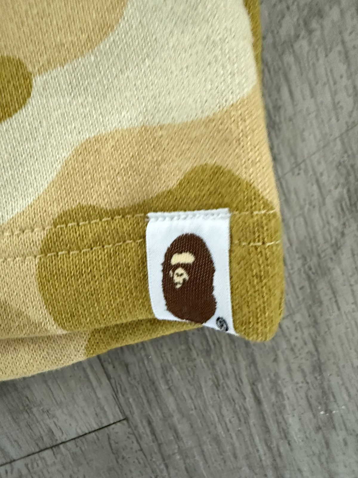 Bape Bape yellow camo shark shorts Size US 34 / EU 50 - 4 Thumbnail