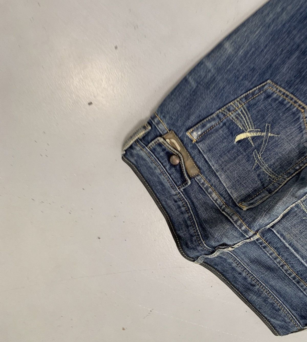 Levi's Vintage diesel bootcut baggy denim Size US 30 / EU 46 - 3 Thumbnail
