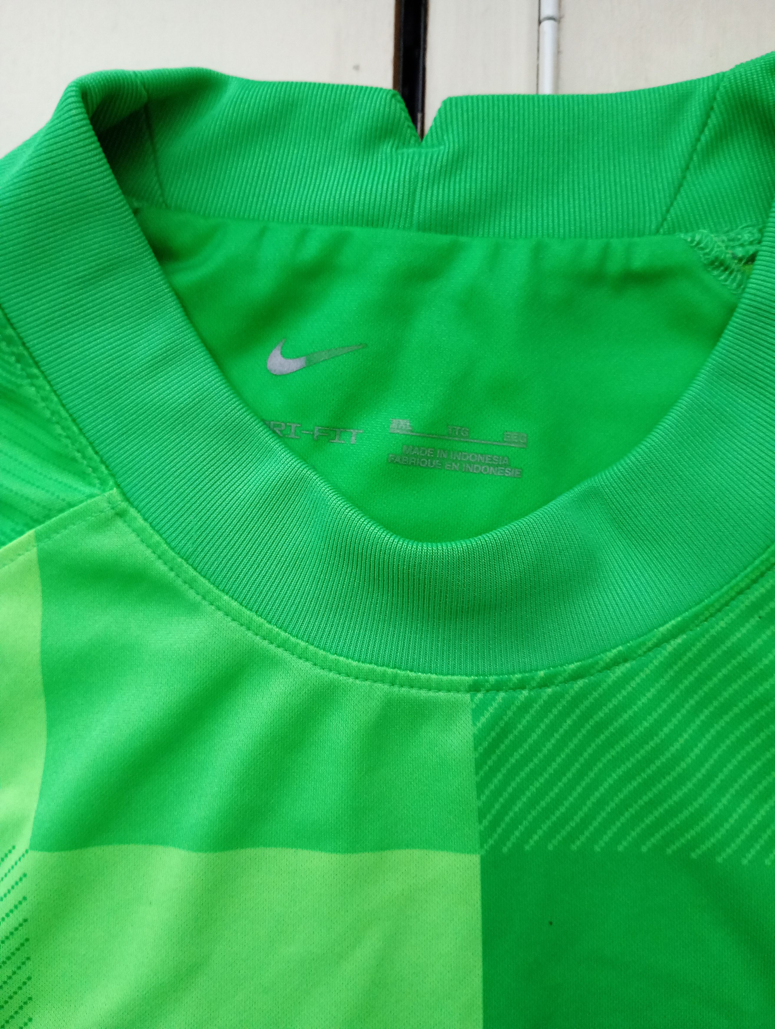 Nike Nike Liverpool FC Goalkeeper Jersey 2021-2022 Size US XL / EU 56 / 4 - 13 Thumbnail