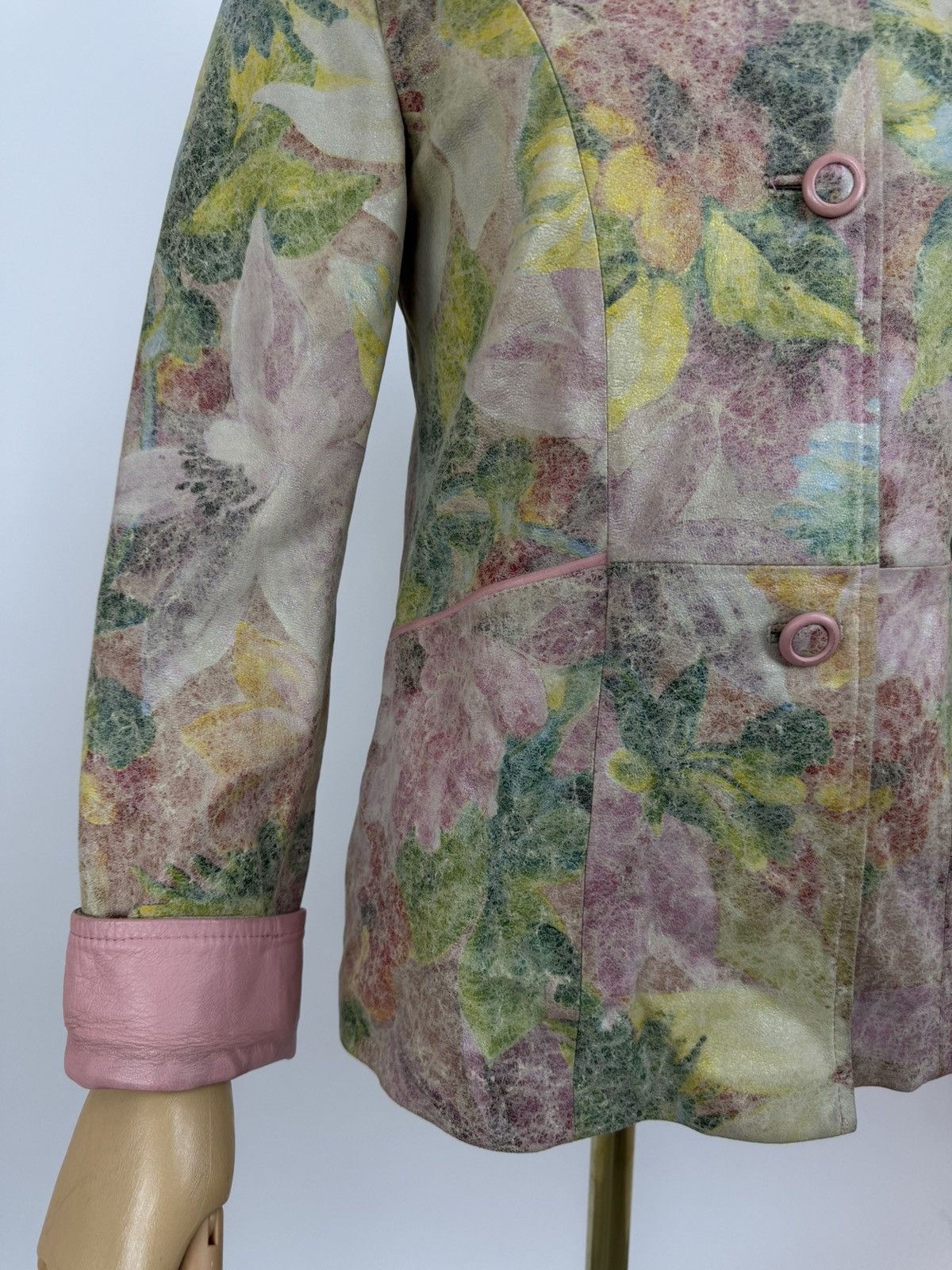 Other Vintage FRIITALA Jacket Floral Leather Coat Womens 90s Size M / US 6-8 / IT 42-44 - 9 Thumbnail