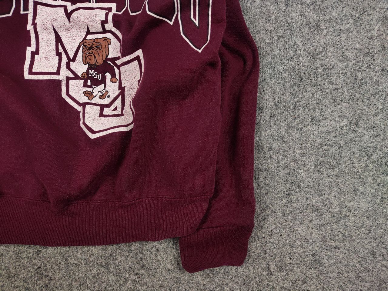 Vintage Vintage 90s Jostens MississippiState Bulldogs Sweatshirt USA Size US M / EU 48-50 / 2 - 10 Thumbnail