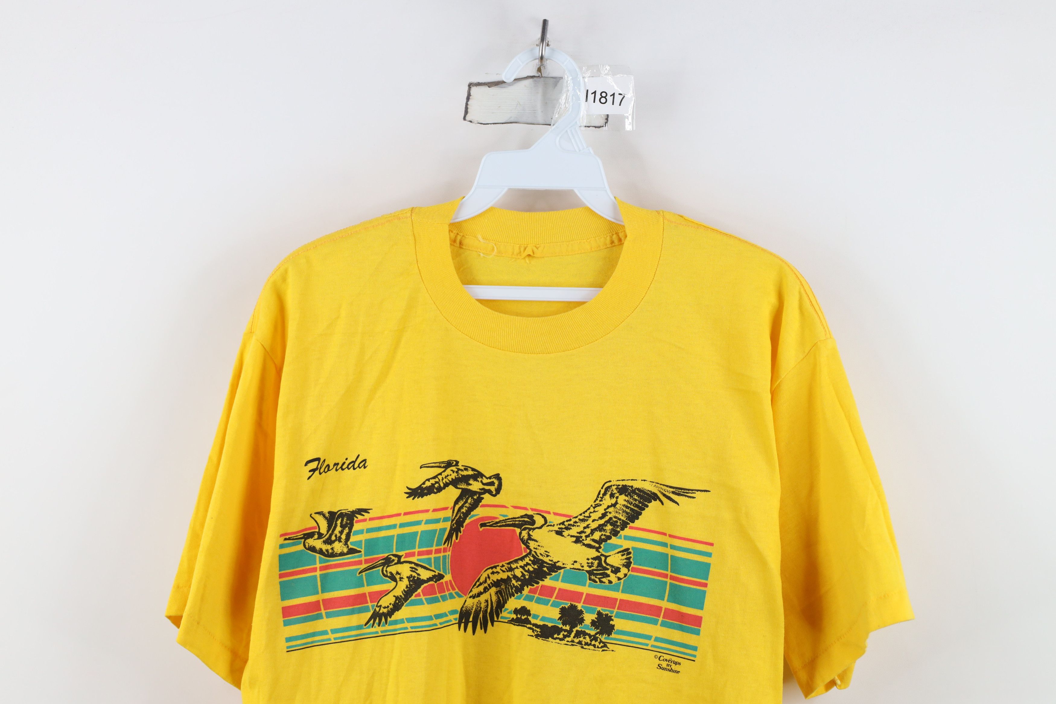 Vintage Vintage 70s Streetwear Beach Sunset Bird T-Shirt Yellow USA Size US M / EU 48-50 / 2 - 2 Thumbnail