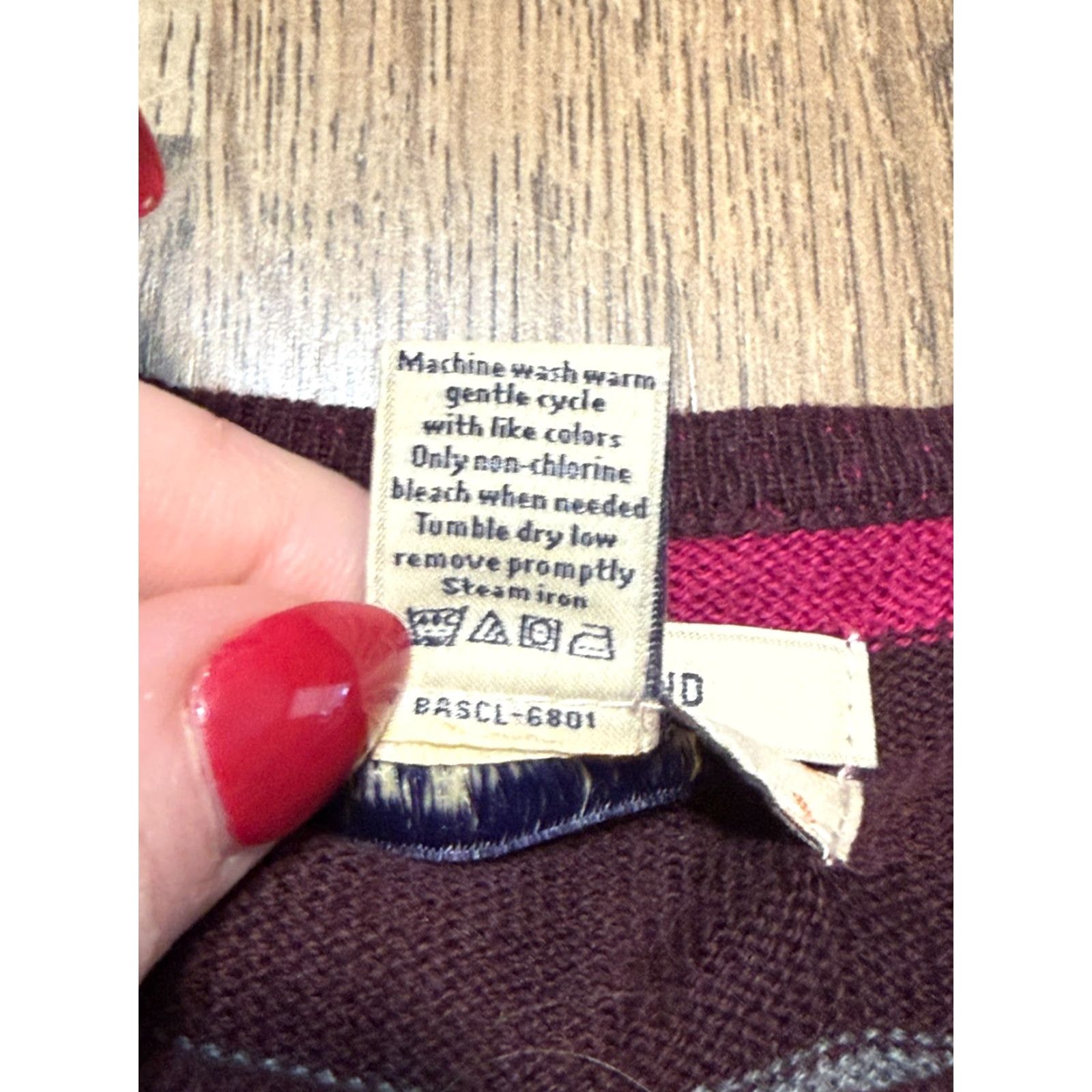 Vintage G.H. Bass & Co. Shirt Women S Pink Yellow Grey Red Striped Cashmere Blend - Casual, Long Sleeve, Regular Fit, T-Shirt Size S / US 4 / IT 40 - 6 Thumbnail