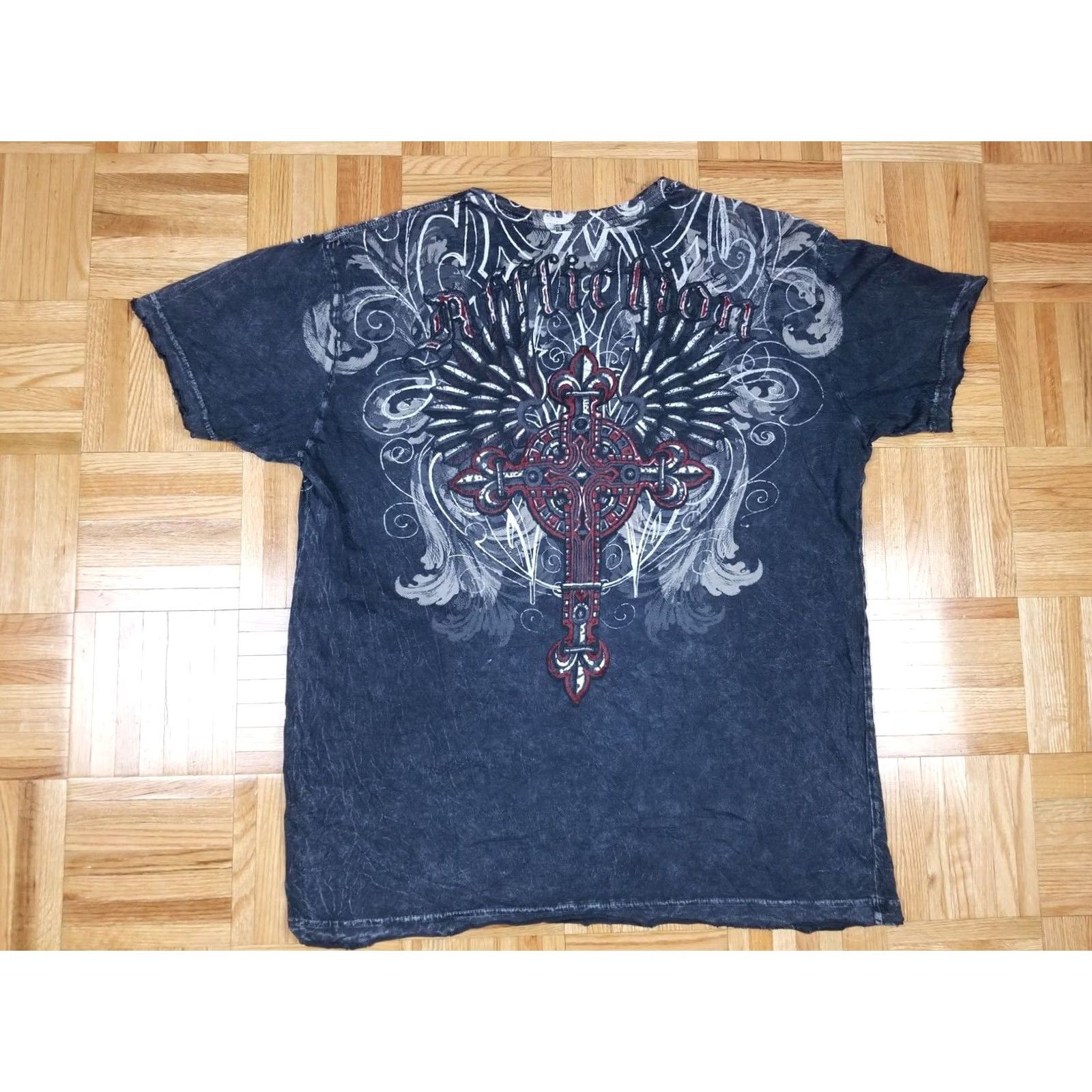Vintage VINTAGE Y2K AFFILICTION GRUNGE WINGS T-SHIRT SZ LARGE Shirt Mens Gray Cotton Short Sleeve Round Neck USA Band Rock Retro 90s Size US L / EU 52-54 / 3 - 2 Thumbnail