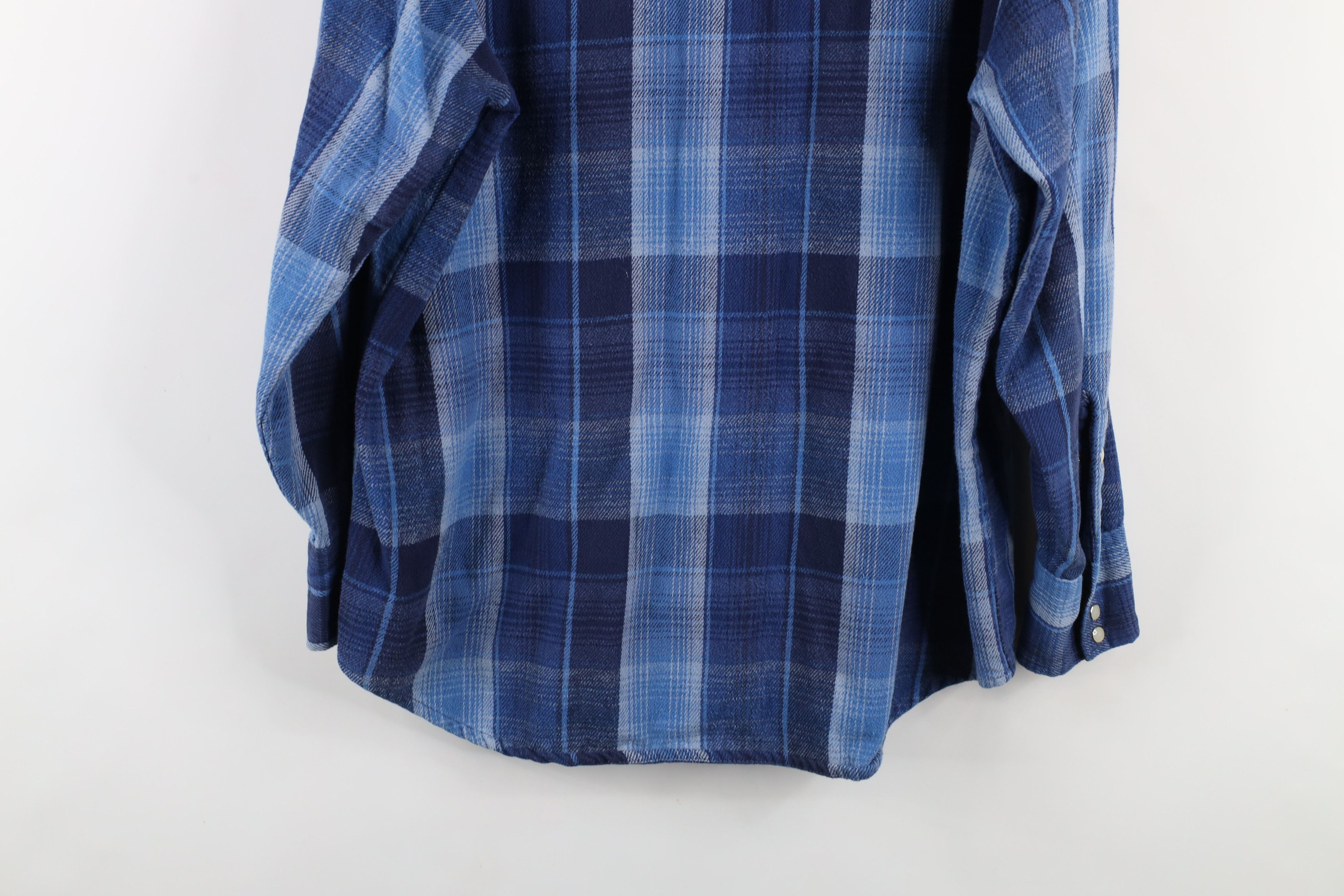 Vintage Vintage 90s Streetwear Heavy Western Snap Button Shirt Size US XL / EU 56 / 4 - 10 Thumbnail