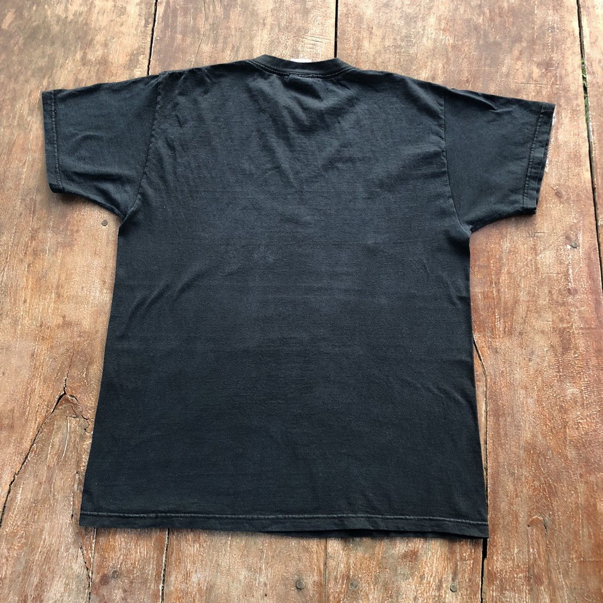Band Tees Vintage Faded Atreyu American Metalcore Band Rare T Shirt Size US L / EU 52-54 / 3 - 3 Thumbnail