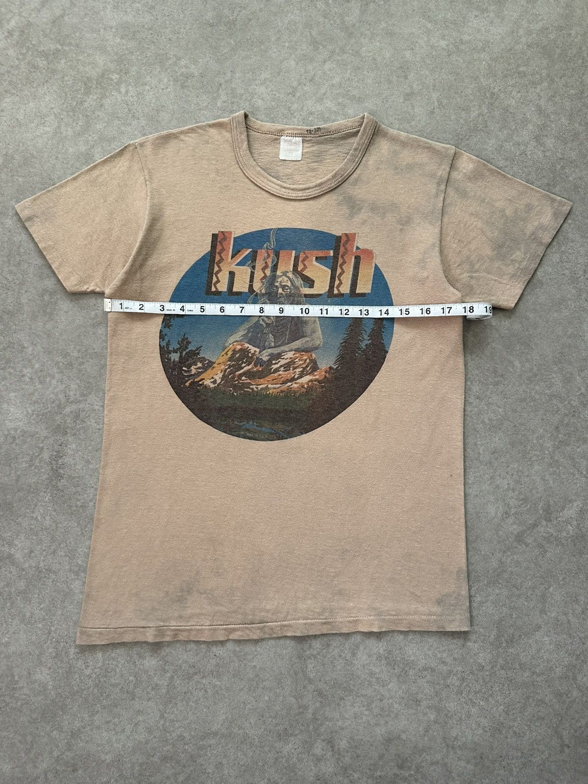 Vintage Vintage Weed Tee Kush Native Graphic 1979 Rare Unique Size US M / EU 48-50 / 2 - 7 Thumbnail