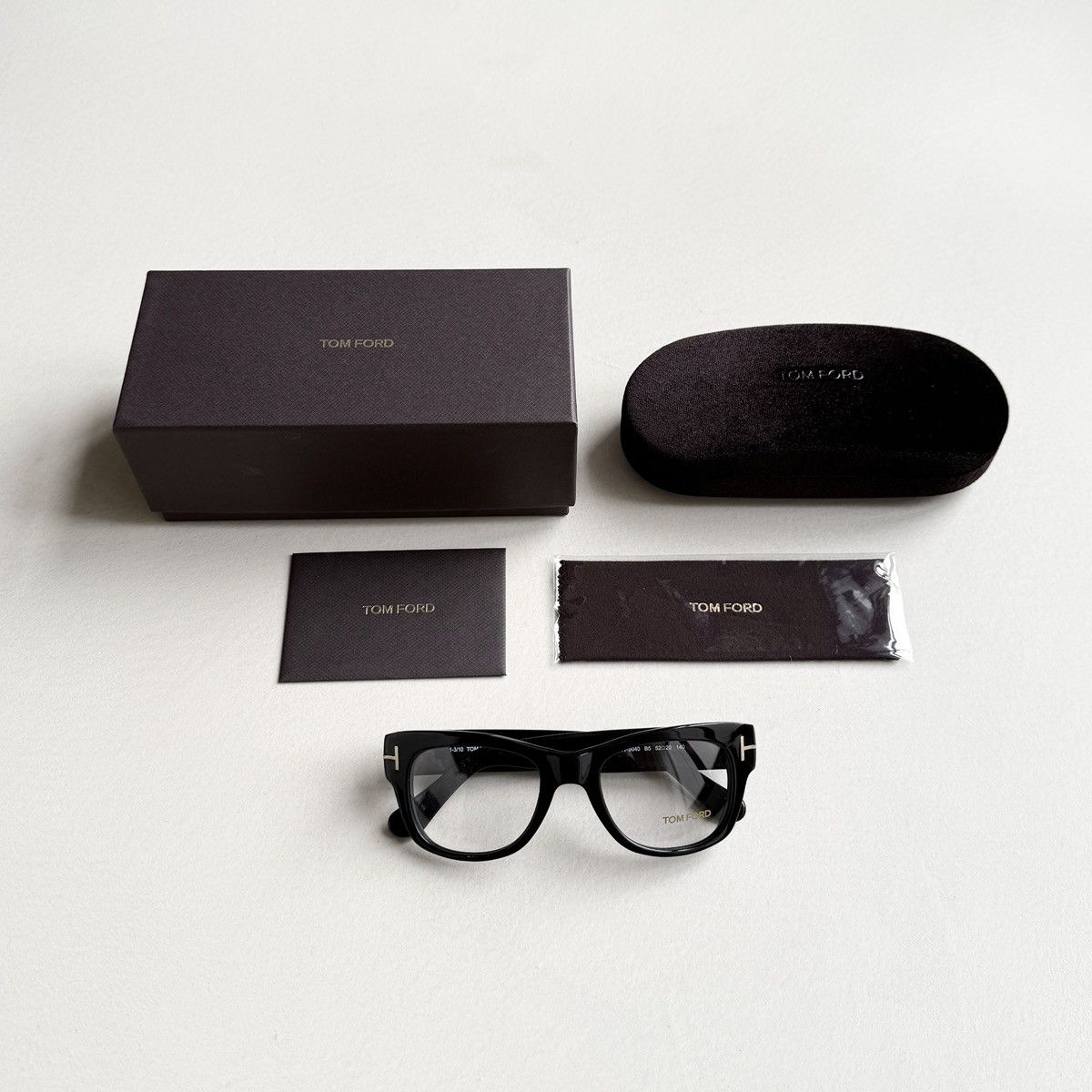 Tom Ford Tom Ford Eyeglasses TF5040 Size ONE SIZE - 2 Thumbnail