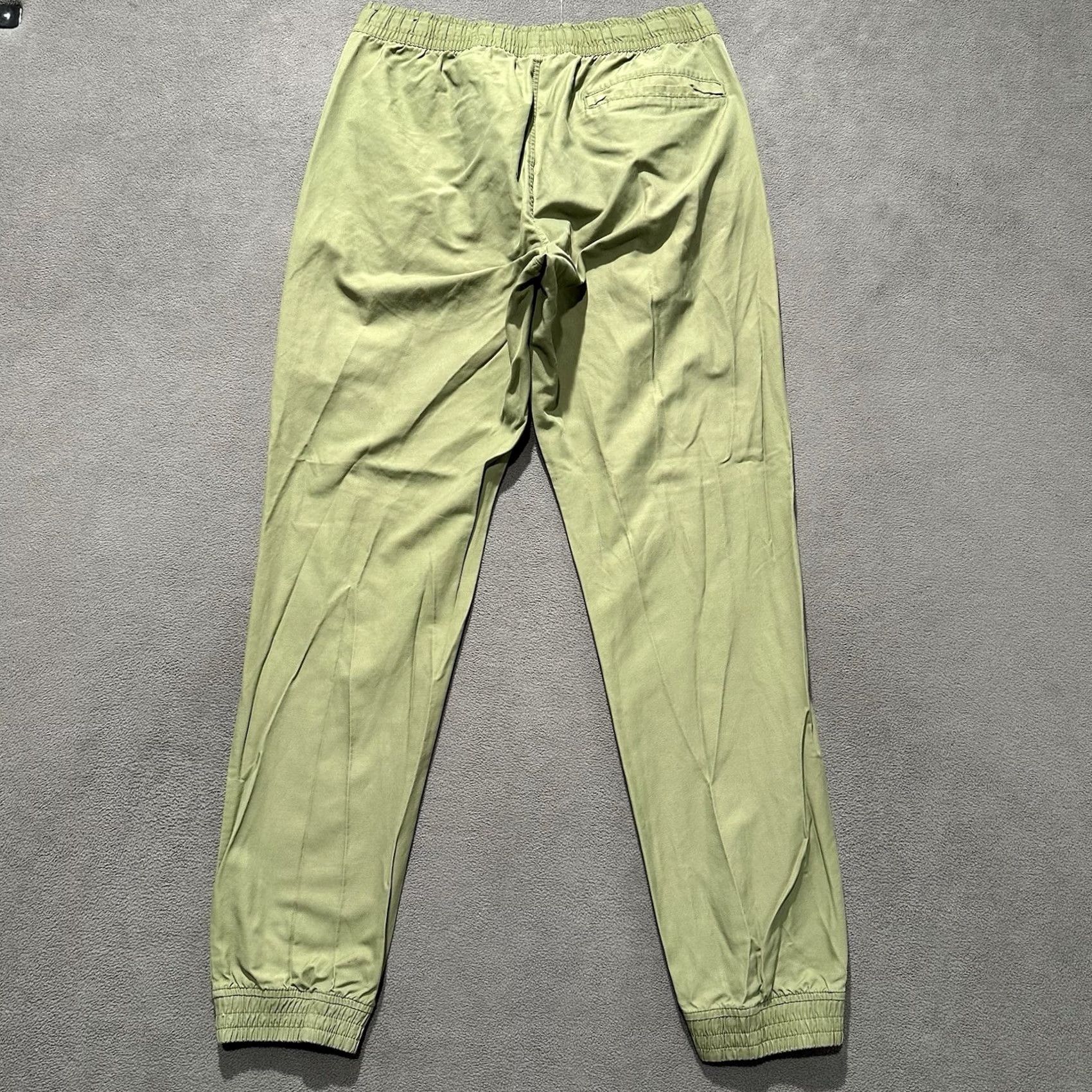 Nike Nike Pants Mens Medium Olive Green Woven Players Jogger Slim Fit 934592-385 Size US 33 - 2 Thumbnail