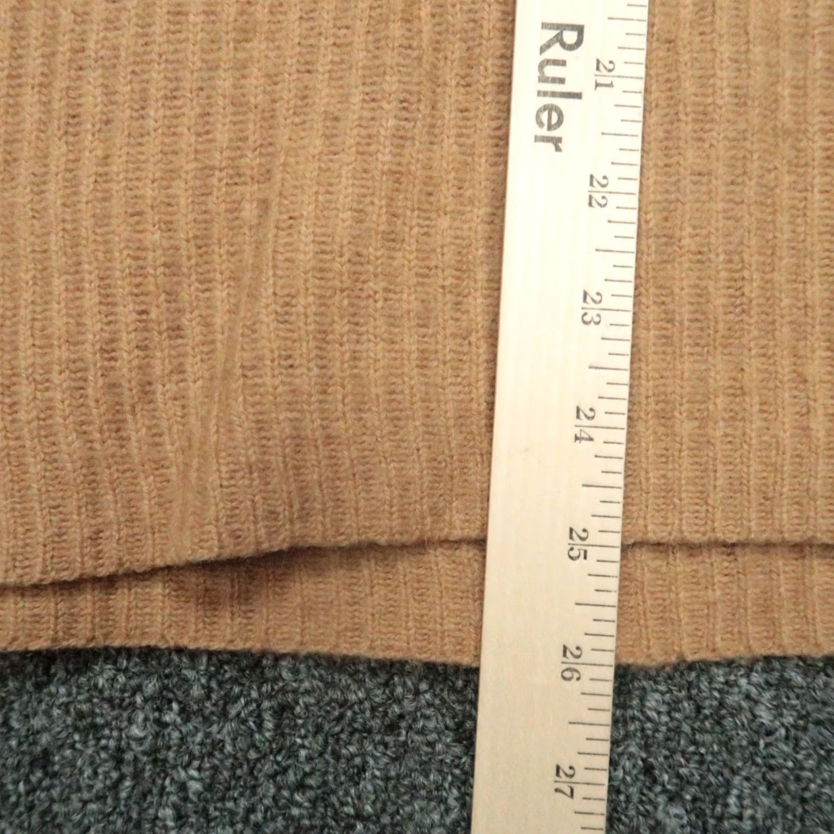 Banana Republic VINTAGE Banana Republic Sweater Men Large Brown Half Zip Pullover Ribbed Wool Camel Hair Crew Neck Slim Knit Pullover Winter Fall Spring Casual Mens Size US L / EU 52-54 / 3 - 6 Thumbnail