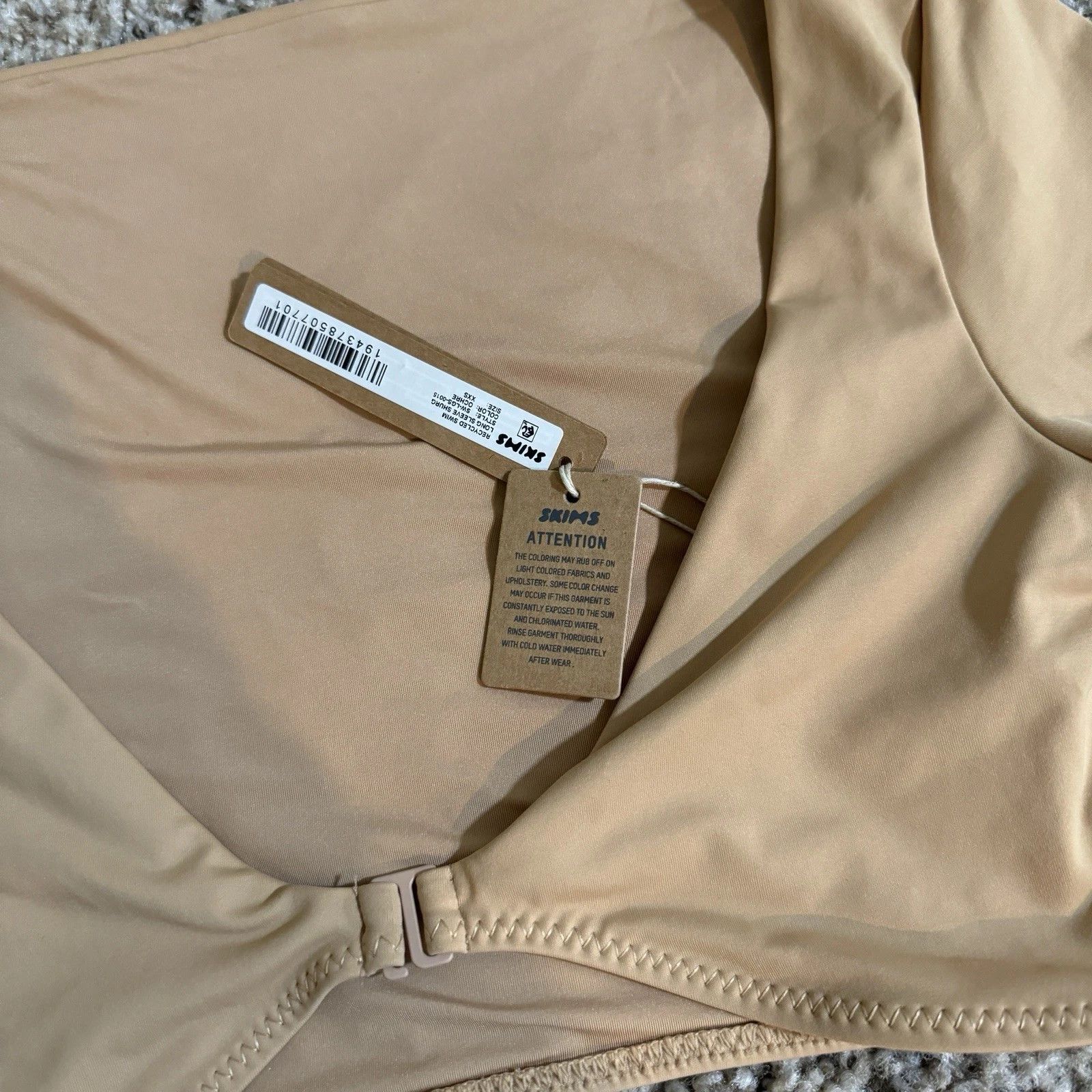 SKIMS SKIMS LS V-Neck Crop Top Shrug Beige Women’s XXS Swim Top Size XXS / US 00 / IT 34 - 2 Thumbnail