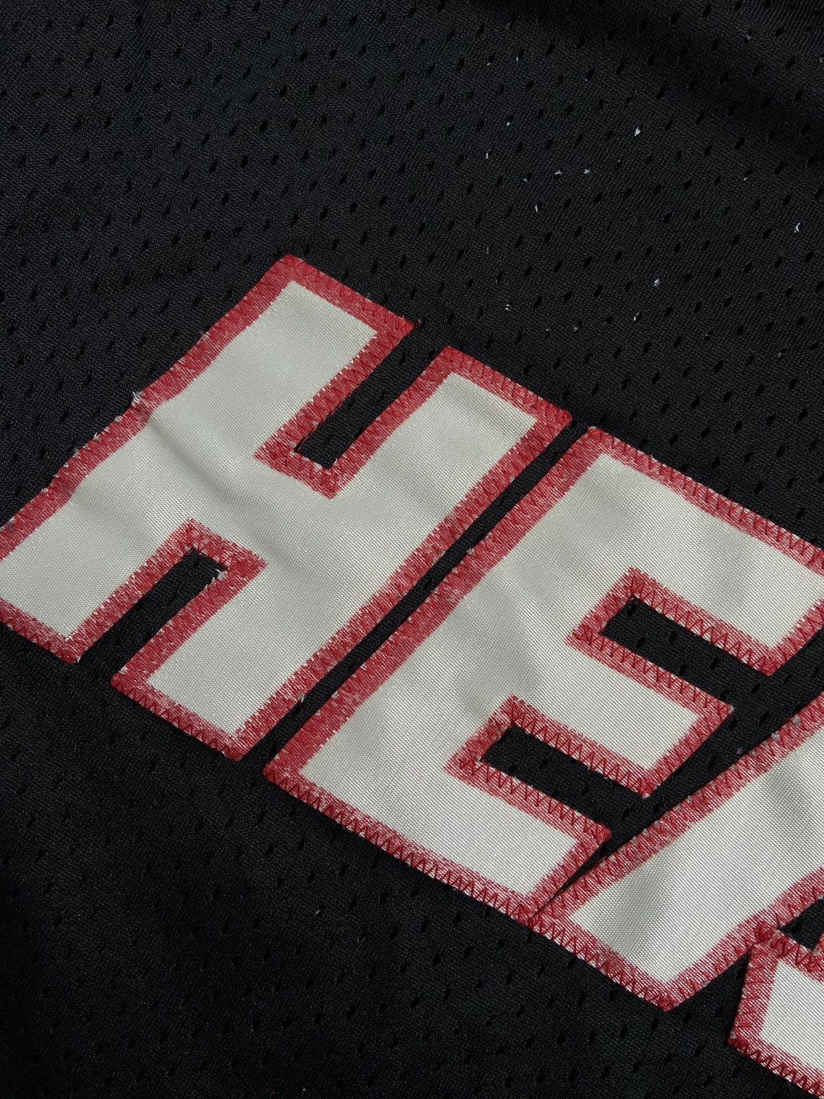 NBA Nike Eddy Jones Miami Heat NBA vintage jersey Size US L / EU 52-54 / 3 - 14 Thumbnail