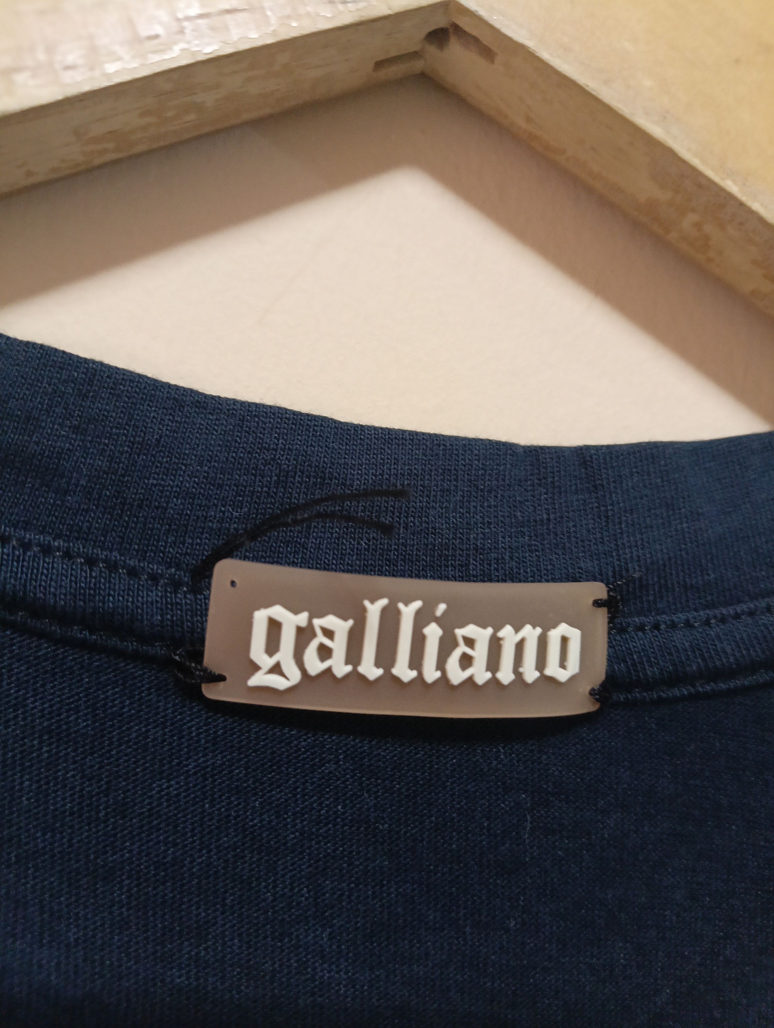 John Galliano John Galliano newspaper t-shirt Size US L / EU 52-54 / 3 - 8 Thumbnail