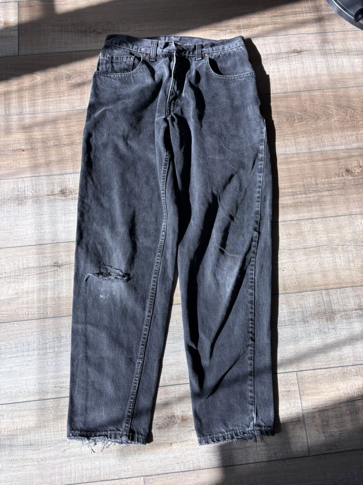 Levi's × Levi's Vintage Clothing × Vintage Black Vintage 90s Levi’s 560 Jeans size 31x32 FREE SHIPPING Size US 31 - 1 Thumbnail