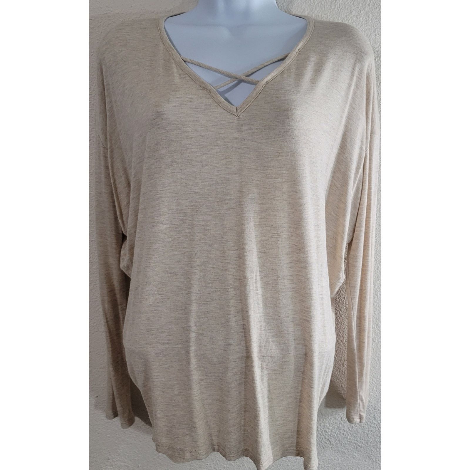 Other Alya Beige Heathered Crisscross V-neck Bodice Top XS Hi Low Size XS / US 0-2 / IT 36-38 - 1 Thumbnail