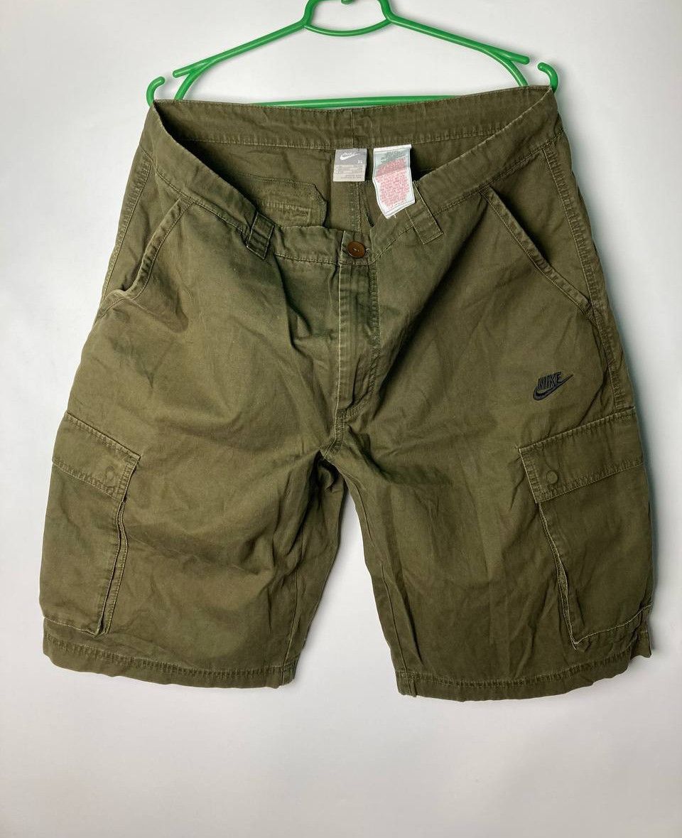 Nike Nike vintage cargo shorts casual streetwear hype y2k Sz XL Size US 36 / EU 52 - 1 Thumbnail