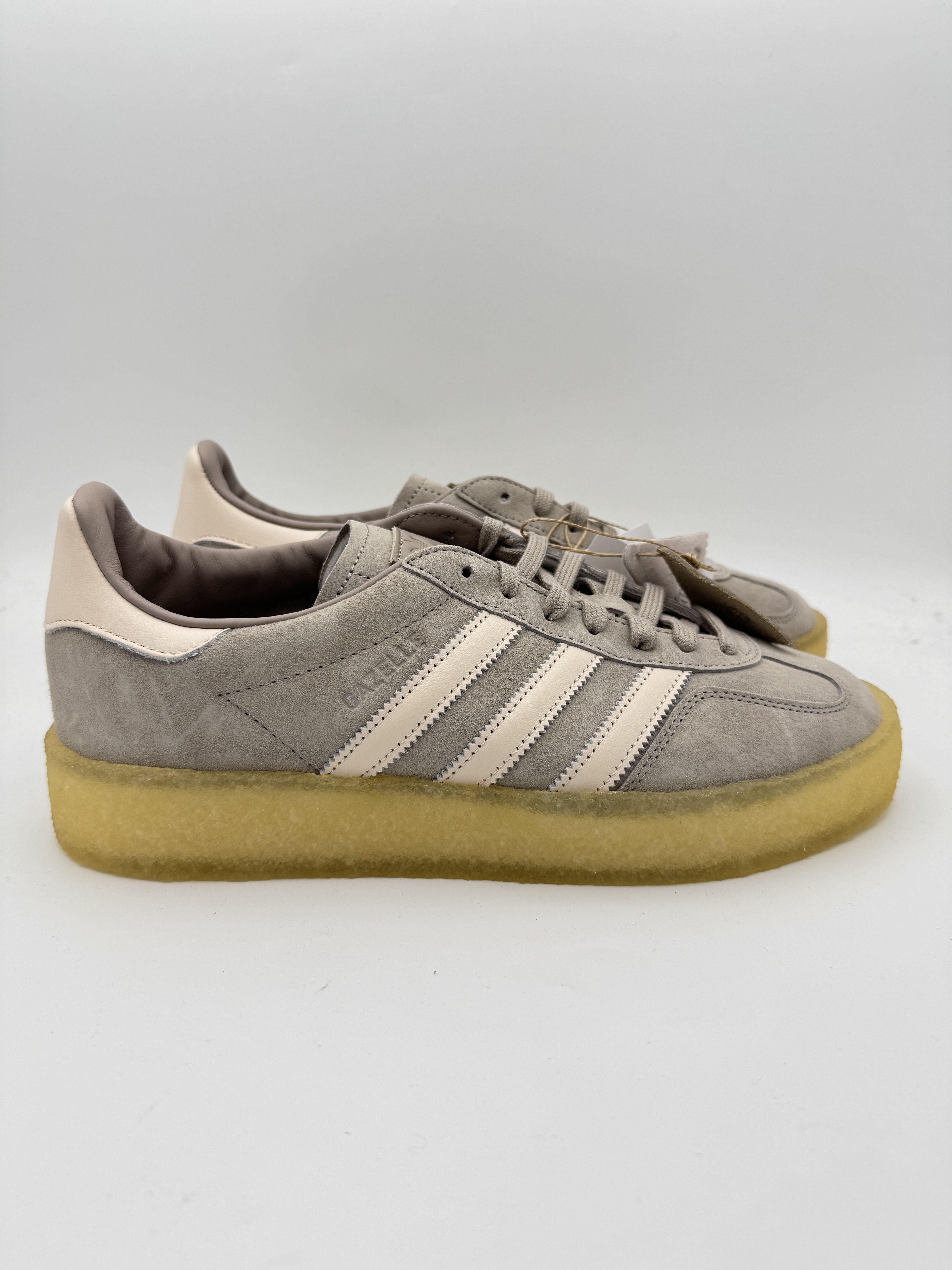 Adidas × Clarks × Kith Kith adidas Clarks 8th Street Gazelle Indoor Molecule Size US 9 / EU 42 - 2 Thumbnail