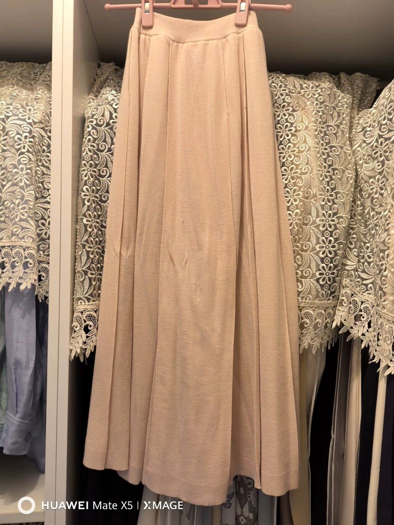 Loro Piana LORO PIANA Light pink knit skirt Size XS / US 0-2 / IT 36-38 - 1 Thumbnail