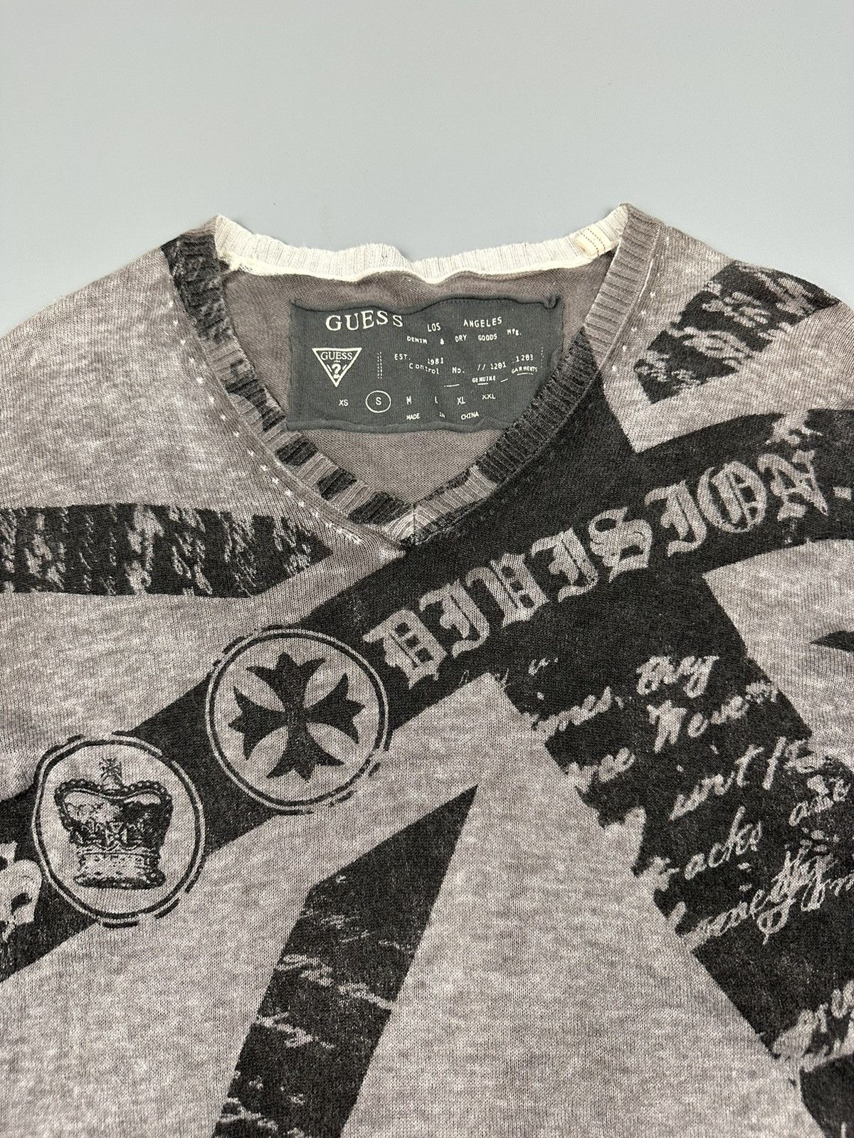 Designer × Guess × Seditionaries Guess Seditionaries Design Shirt Size US S / EU 44-46 / 1 - 7 Thumbnail