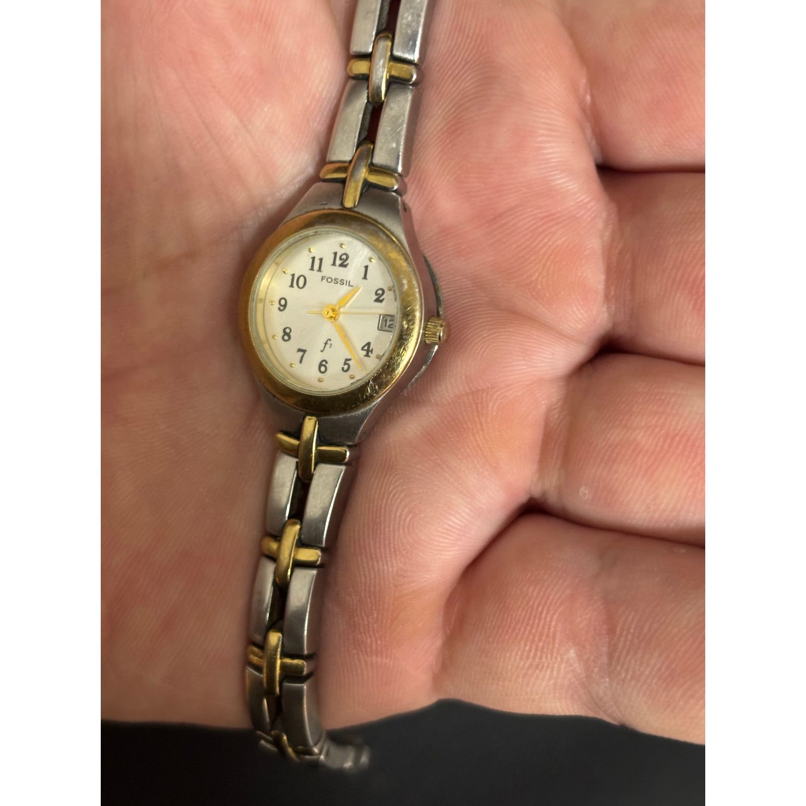 Fossil Vintage Fossil 2-Tone Women’s Watch! New Battery! Size ONE SIZE - 5 Thumbnail